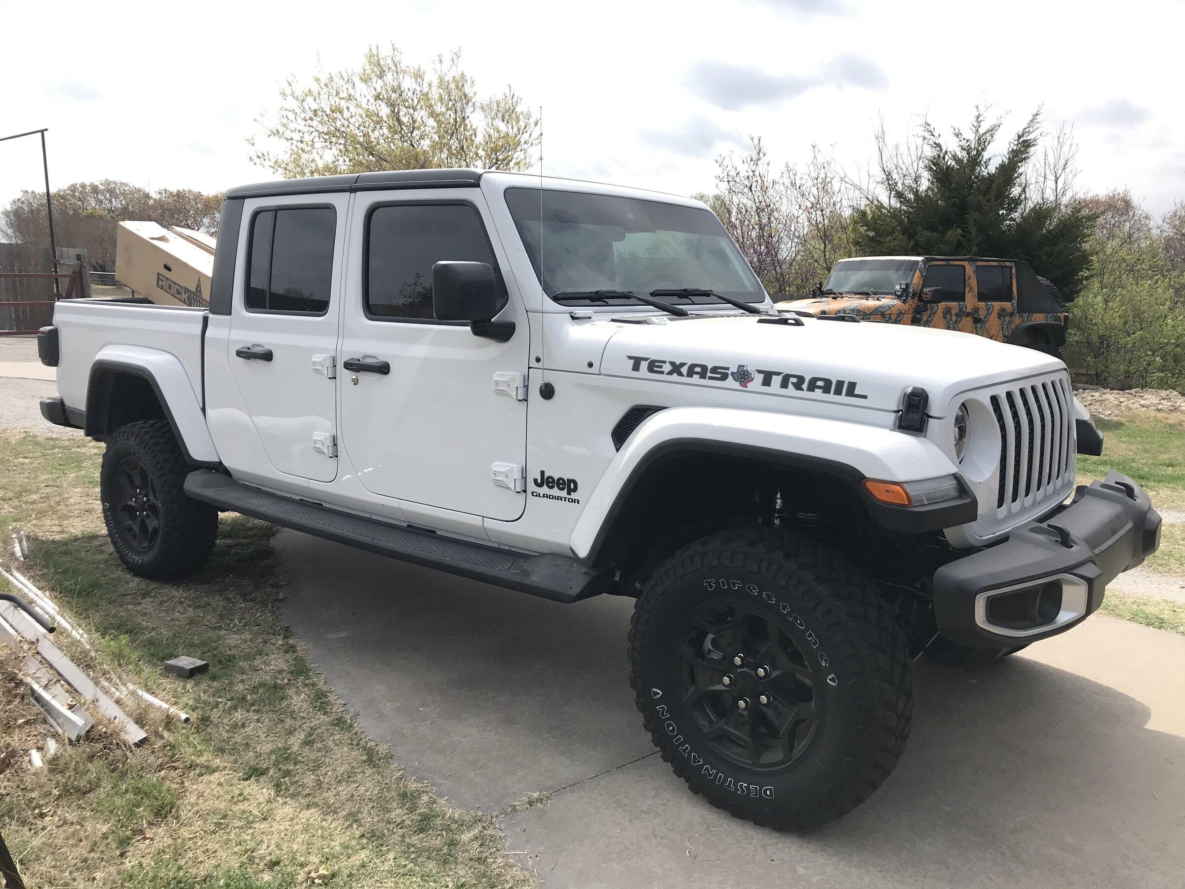 Jeep Gladiator Cubic Money D34ACF98-1ACF-4C83-A028-1F2E41B9DE9D