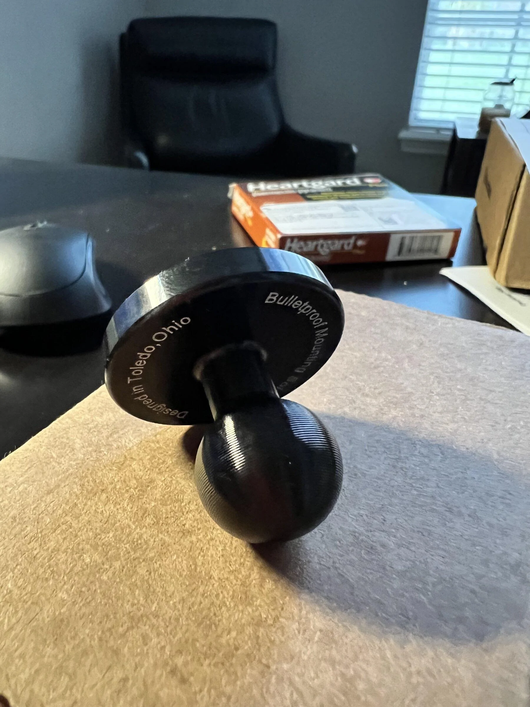 Jeep Gladiator Bullet Point Mounting Solutions magnet ball Phone mount IMG_0011