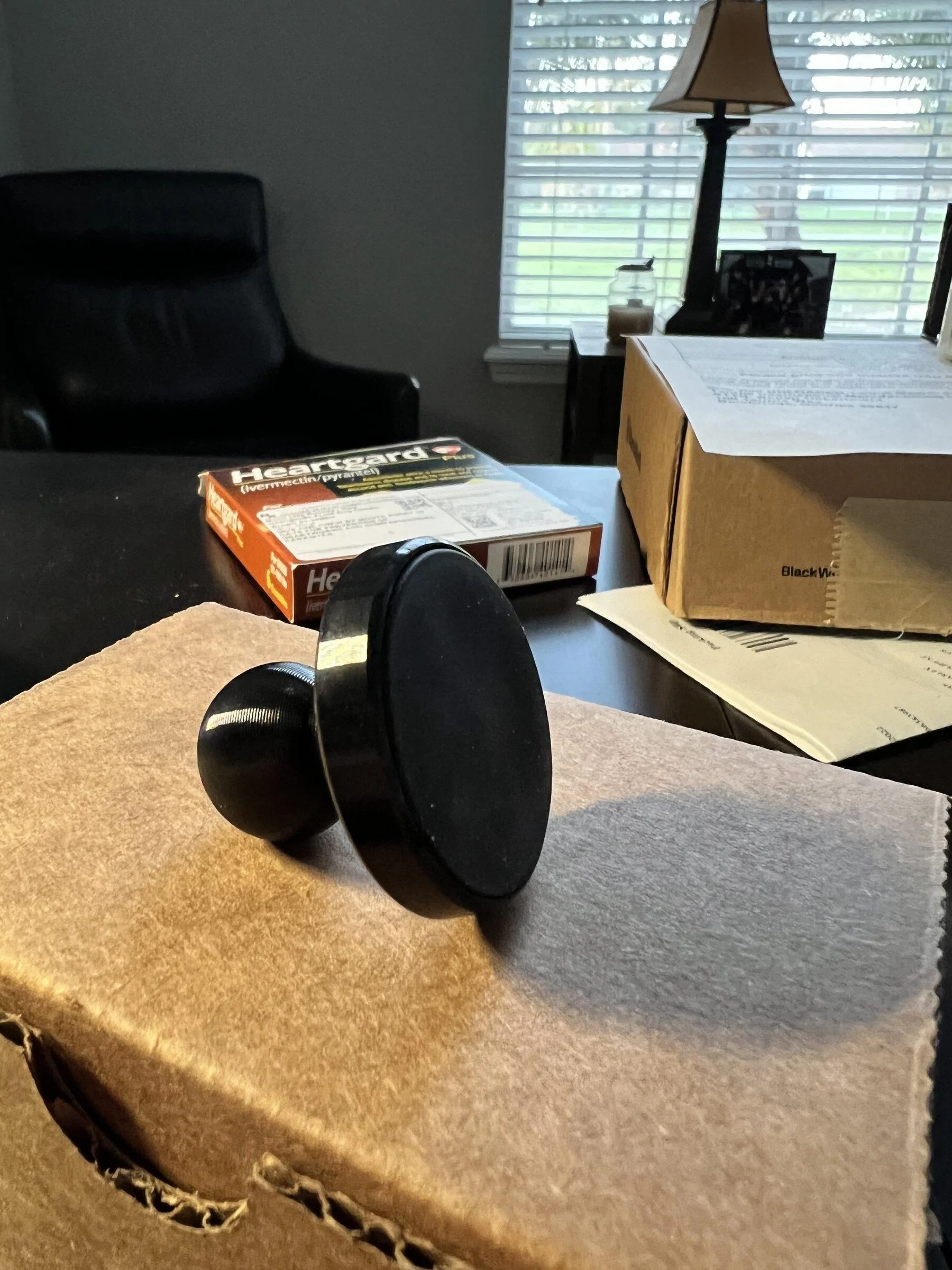 Jeep Gladiator Bullet Point Mounting Solutions magnet ball Phone mount IMG_0010