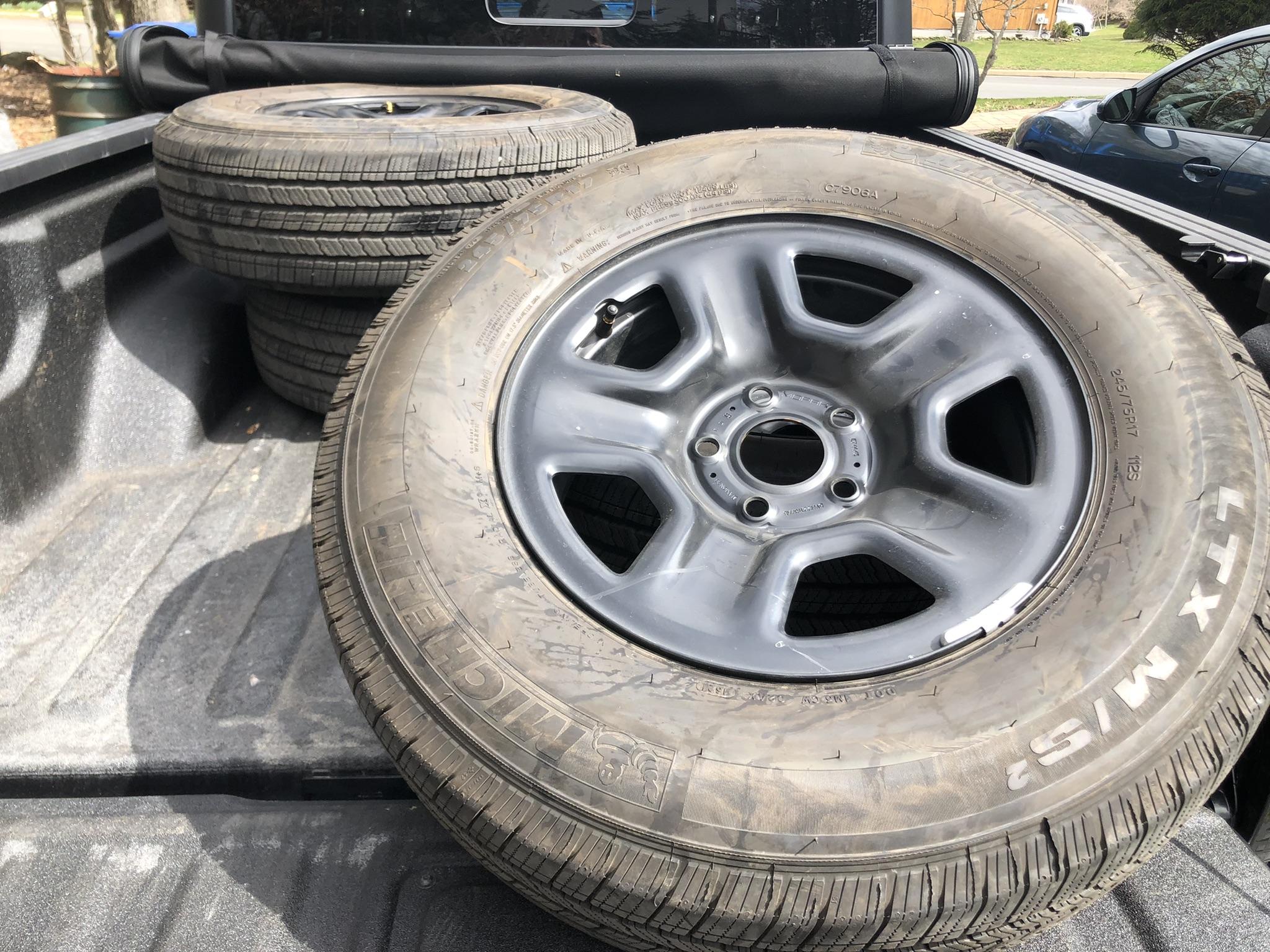 Jeep Gladiator JL base Stock wheels and tires $550 ( scroll down for updated pics ) A4F3883B-E60F-4E8F-A2F8-C76D04E51C3D