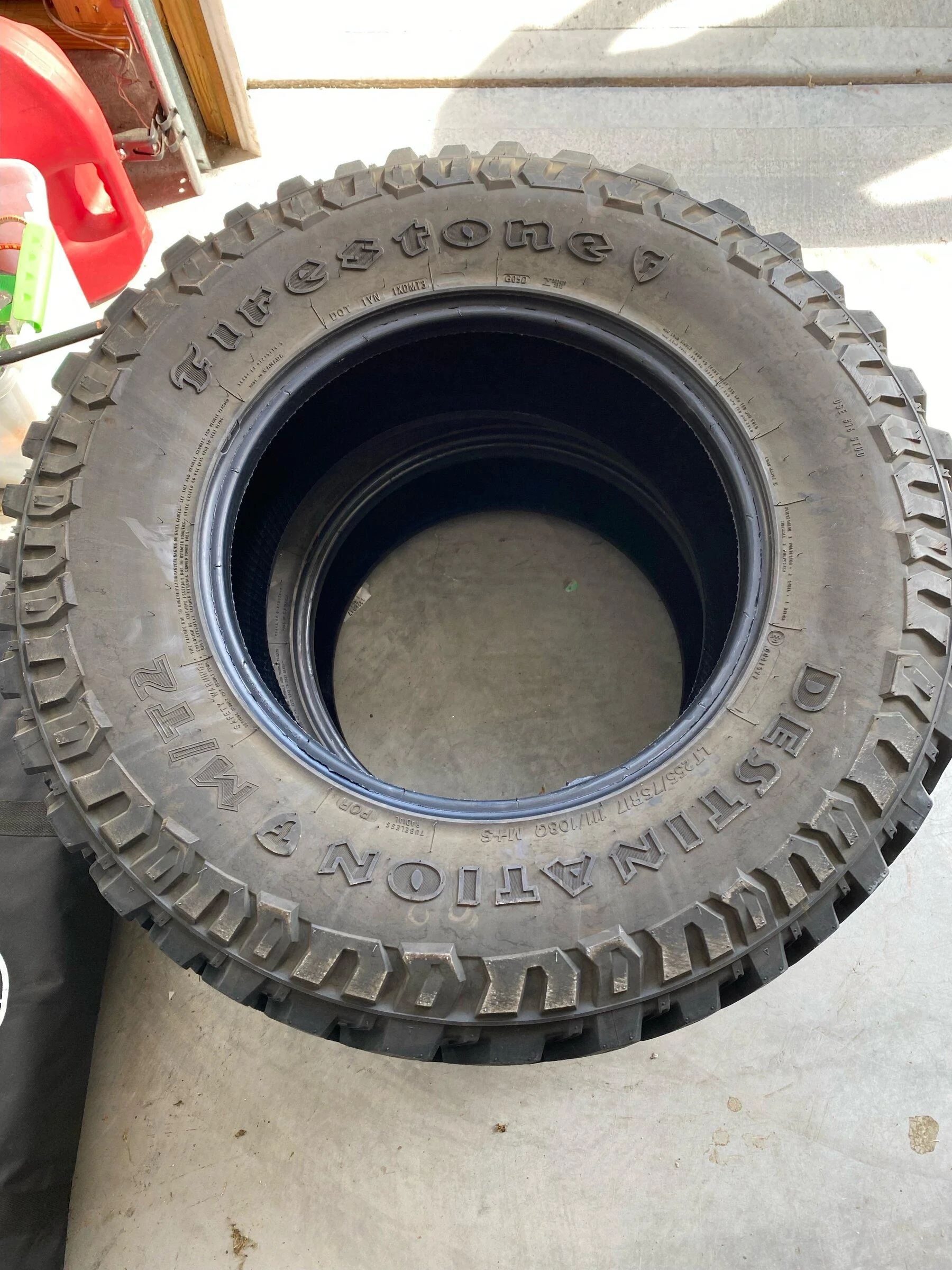 Jeep Gladiator Five 255/75R17 Firestone Destination M/T2 B49799AF-70AB-4B61-86A2-8A42ECE92542