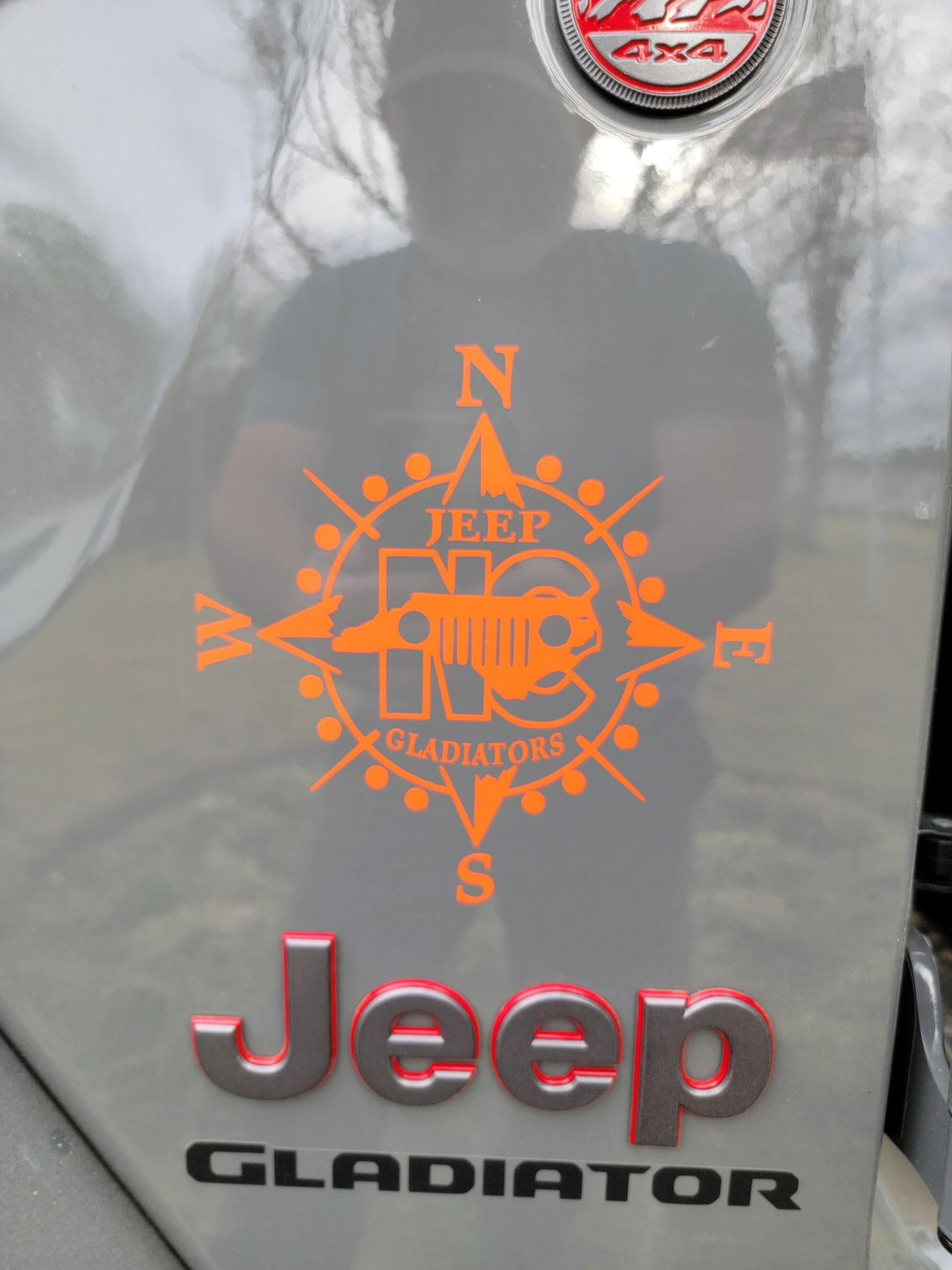 Jeep Gladiator Sting Gray and Orange 20220323_173156