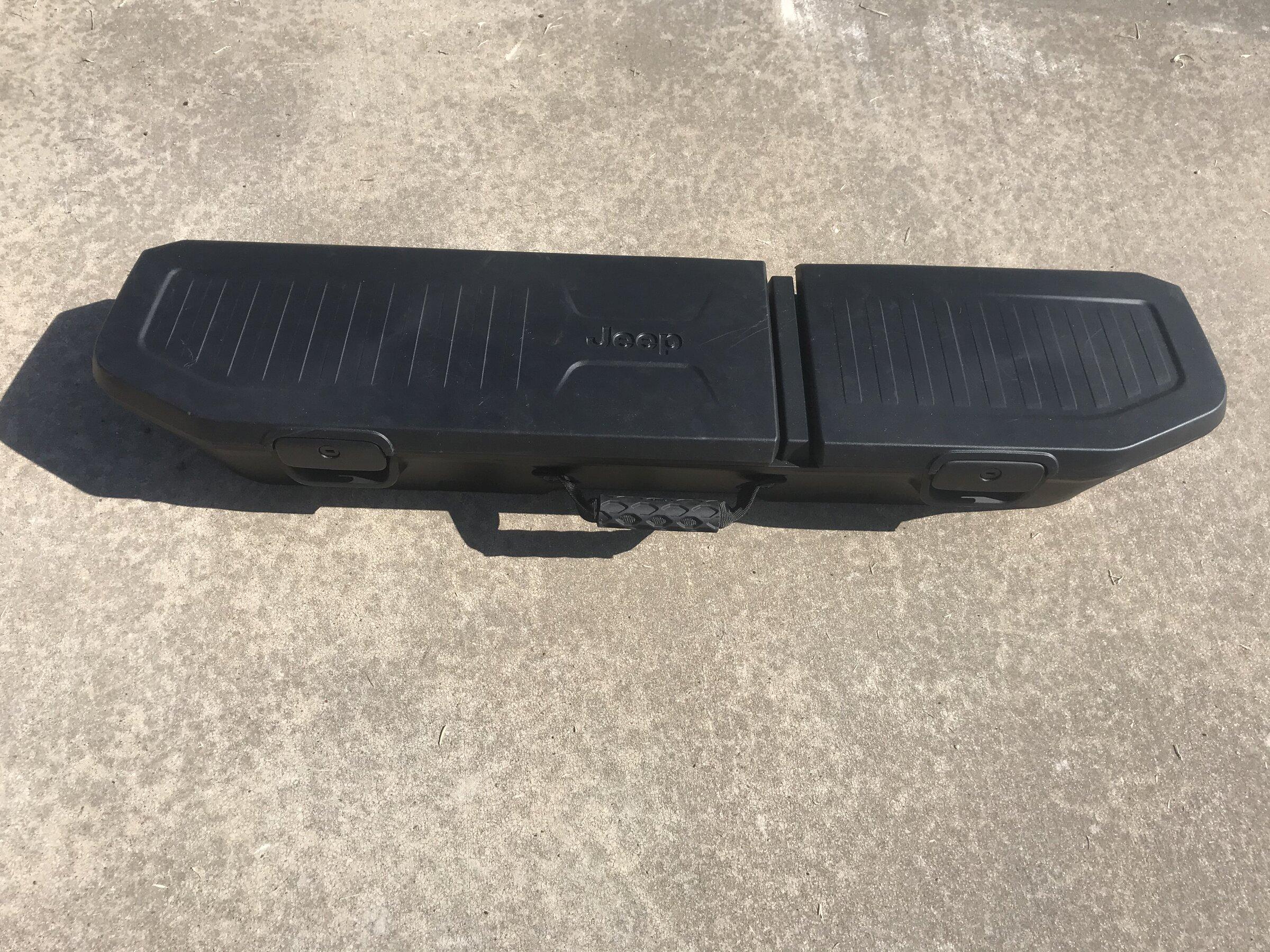 Jeep Gladiator Under Rear Seat Lockable Storage BEF667D1-699A-4548-98EB-E1B44F0BDFFD