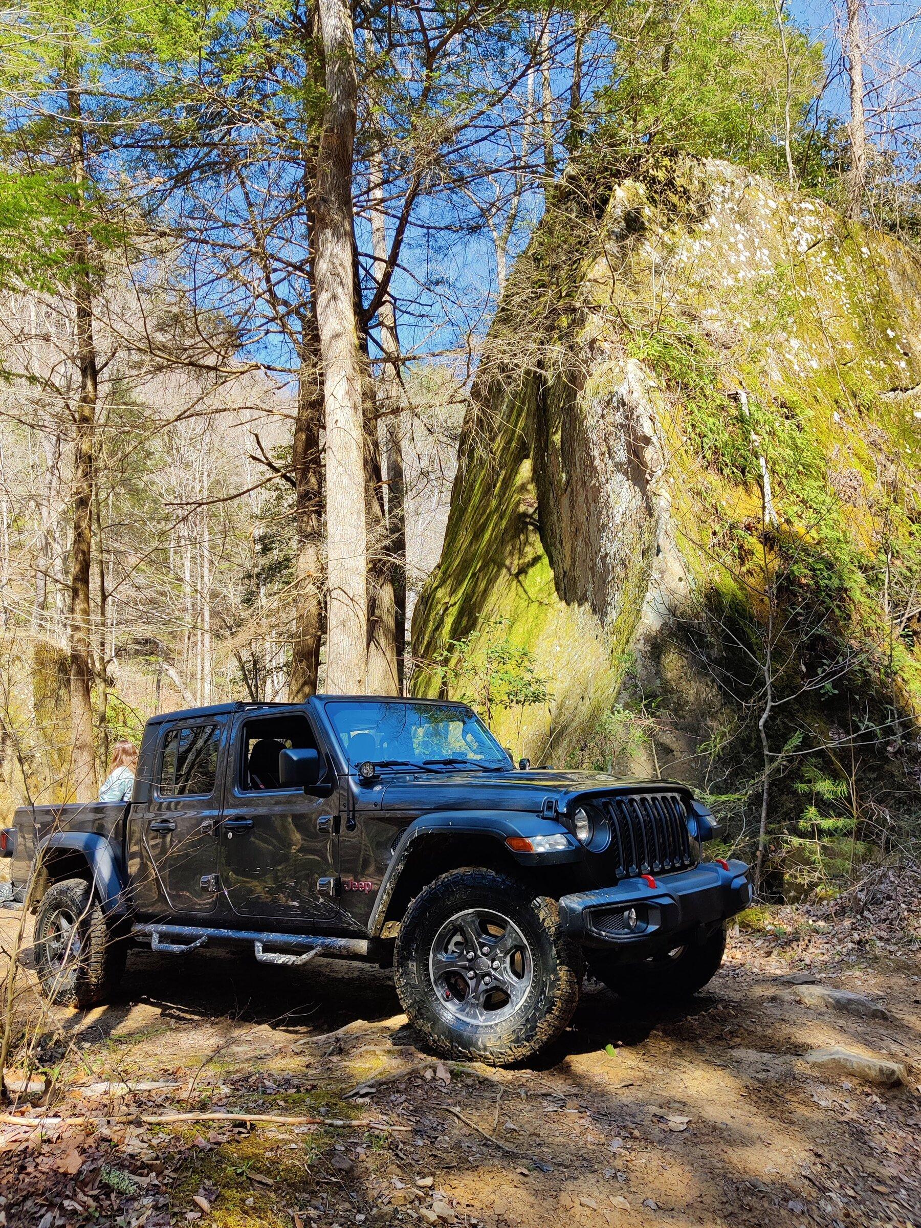 Jeep Gladiator Let's see those winter wheeling shots! ? IMG_20220402_123951