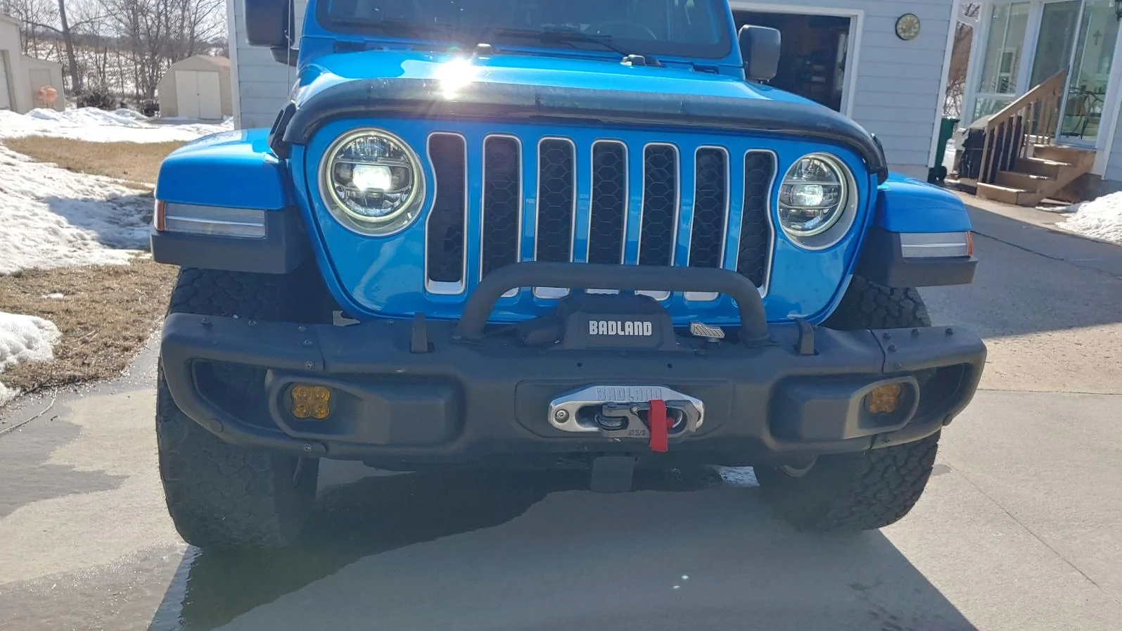 Jeep Gladiator oem rubicon 3pc bumper opinions? 20220208_122355_HDR