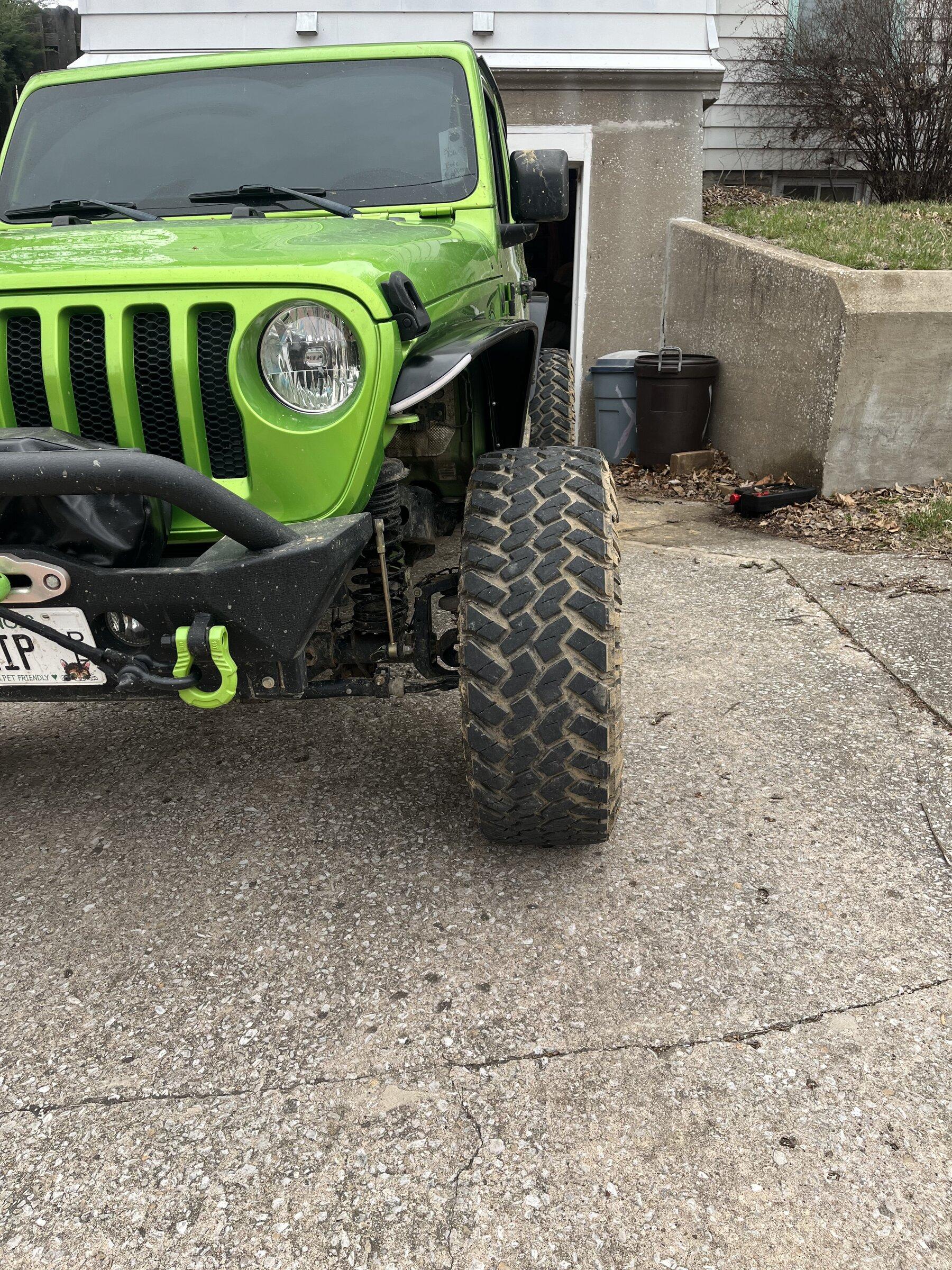 Jeep Gladiator Show Your Fender Flares 5EEF2EF0-26FF-46CB-AE5D-6B11103840A4