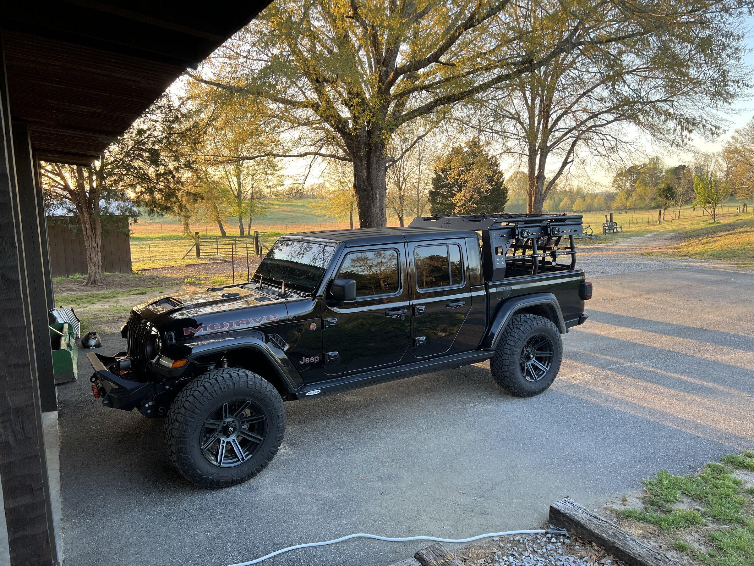 Jeep Gladiator MOJAVE Edition Gladiator JT Club 09742FD6-E0C0-4A4A-BE9E-37F4F2639699