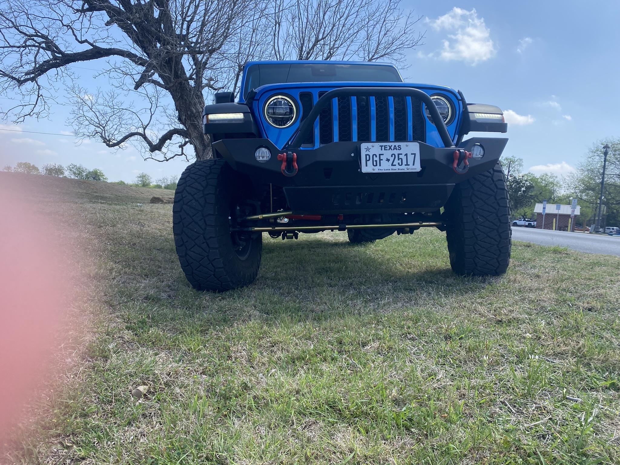 Jeep Gladiator 2021 JTRD with metal cloak lift $59k 4F7DA55B-8EE4-46FC-9FA1-2536B8375901