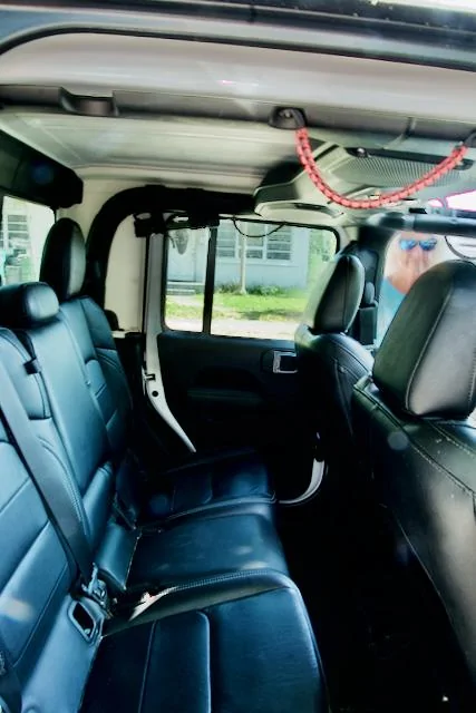 Jeep Gladiator 2020 Overland for Sale jjeepp - 10