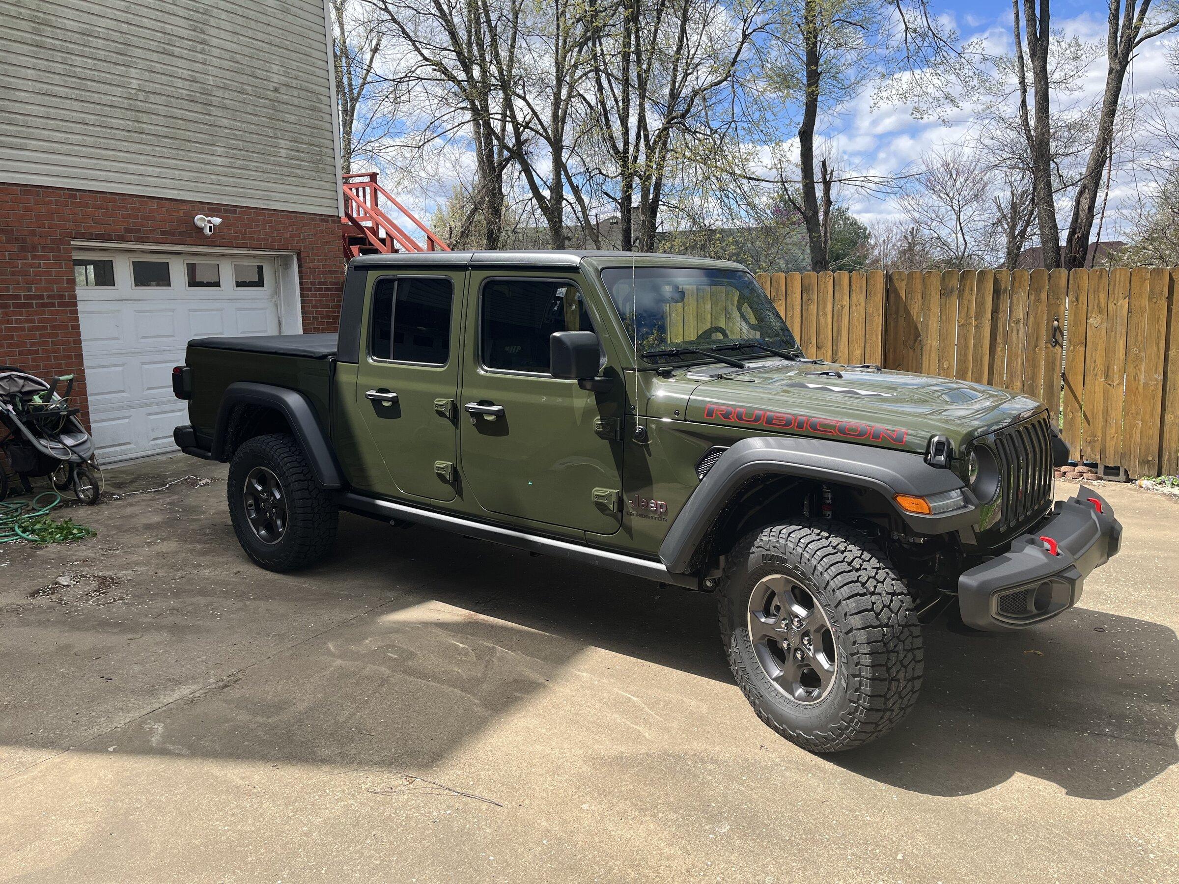 Jeep Gladiator Finally! 6F6DA10B-185D-42C2-B6F2-362F1E59F82F