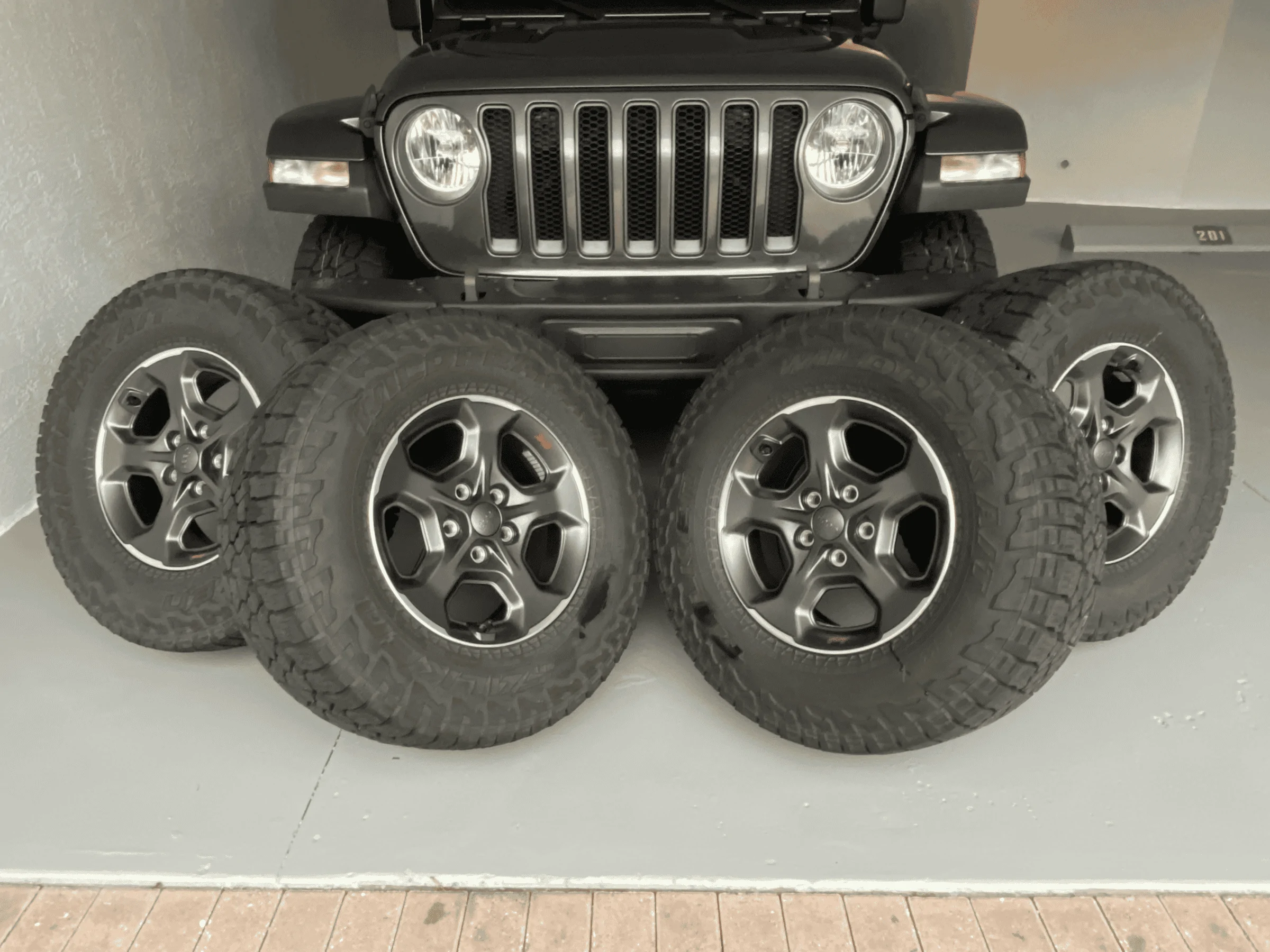Jeep Gladiator JT Rubicon wheels & TPMS price drop $425 tempImageom08hW