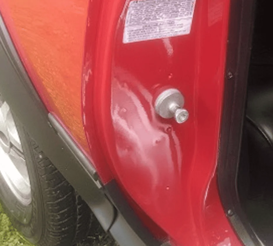 Jeep Gladiator Rear tailgate closure 1649376570440