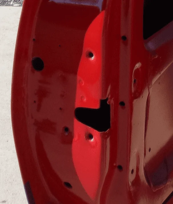 Jeep Gladiator Rear tailgate closure 1649379675601