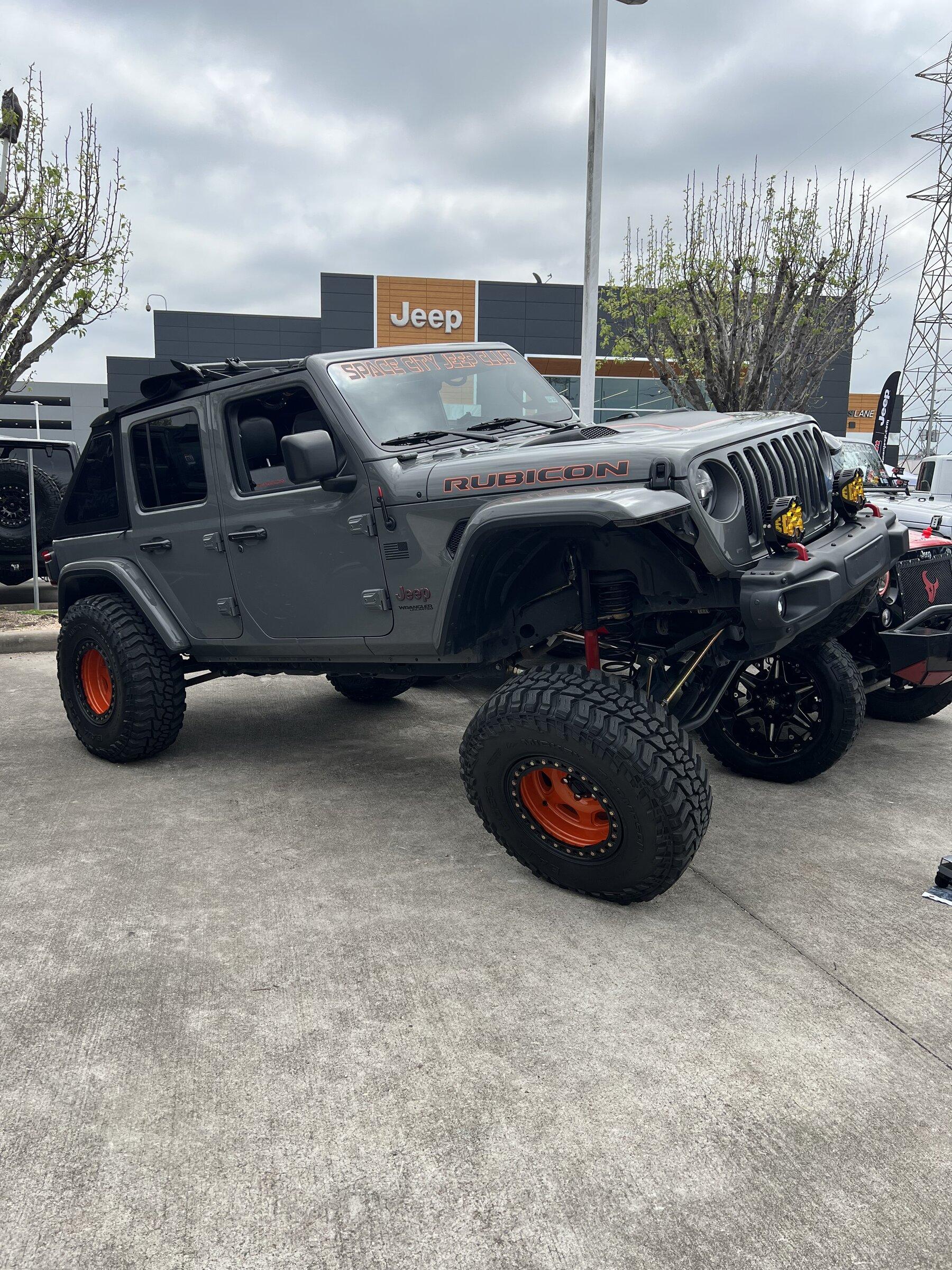 Jeep Gladiator The Big Jeep Meet at Gillman IMG_4086.JPG
