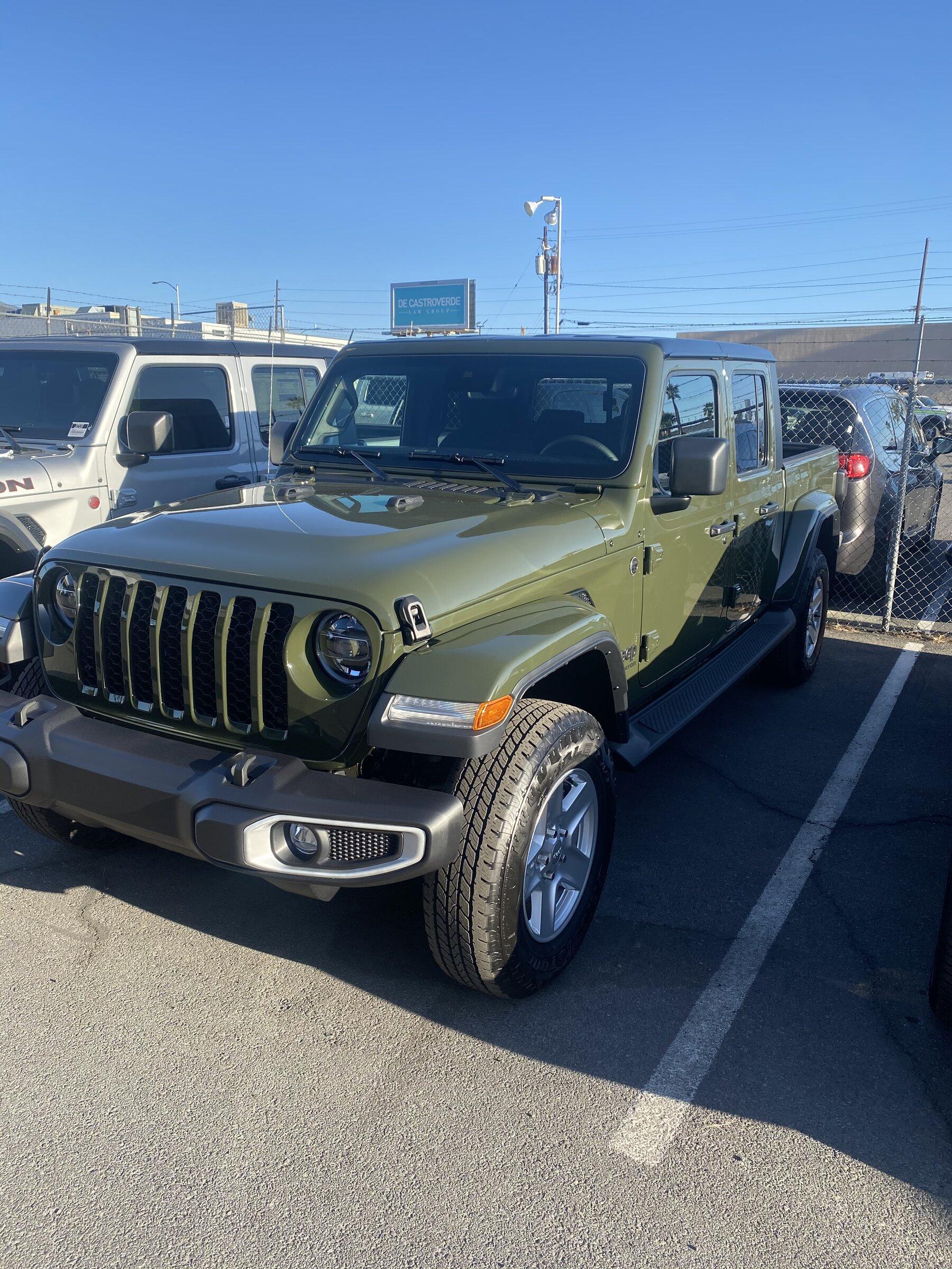 Jeep Gladiator Just Ordered? Check in HERE! 2D4A4E70-7A02-4785-818B-37996D9F11FB