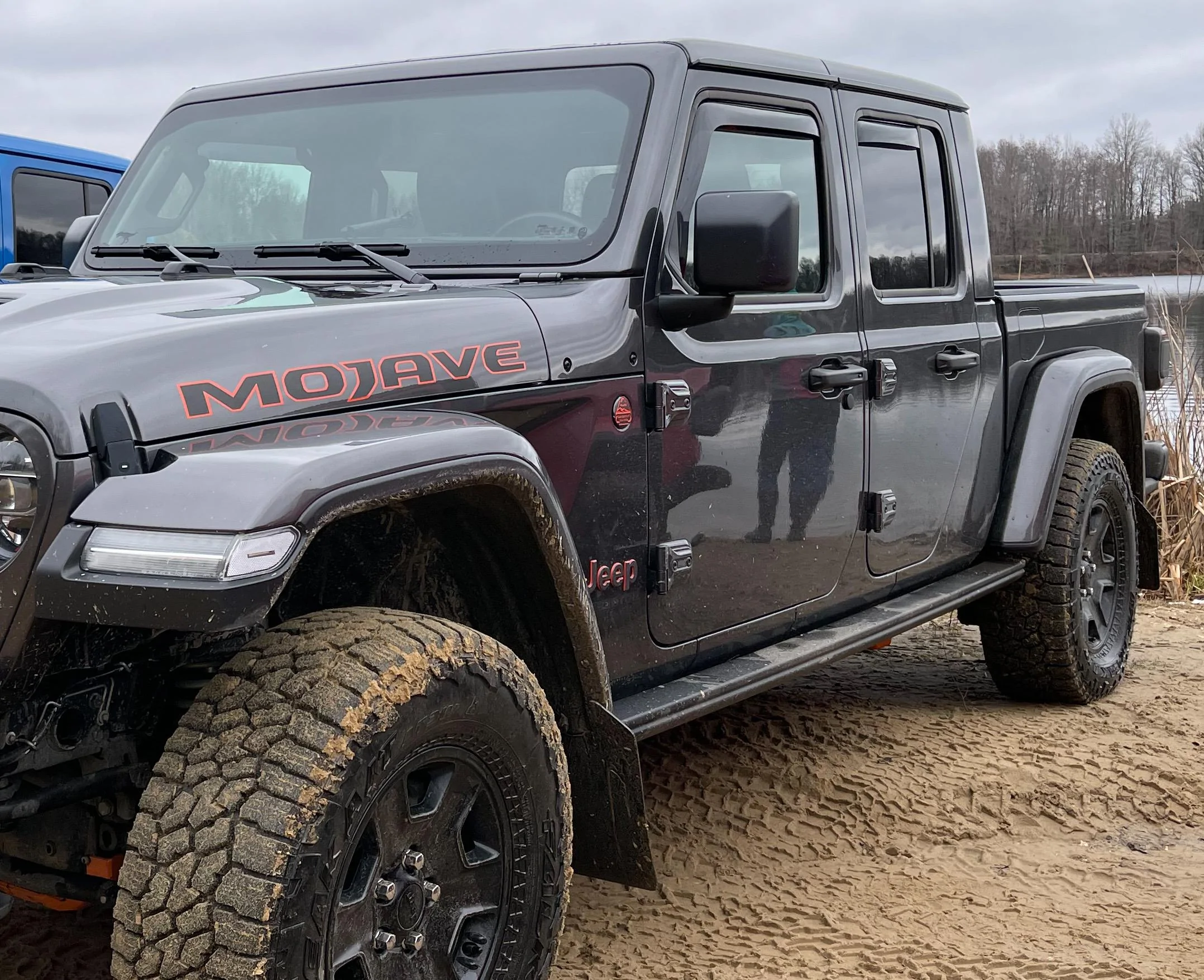 Jeep Gladiator Mopar Performance Rock rail guys 2D6C3B69-0D77-486E-8E31-2CAC06008DE8