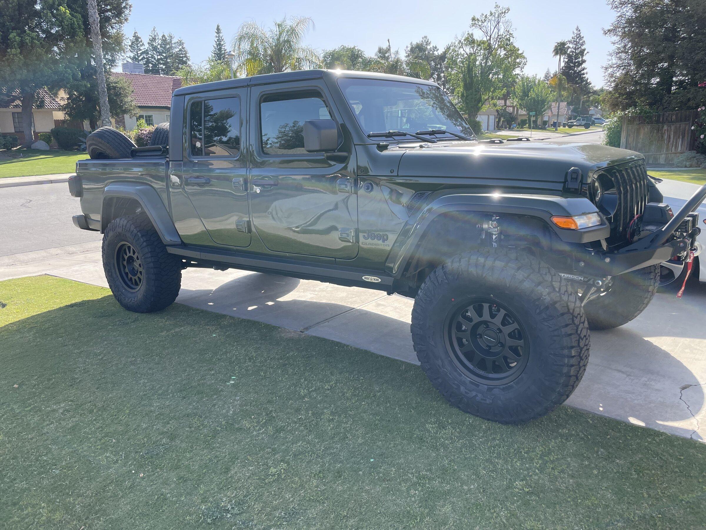 Jeep Gladiator 2022 Moab Easter Jeep Safari 3675C811-1F5D-41B3-91FA-624C9C059BFE