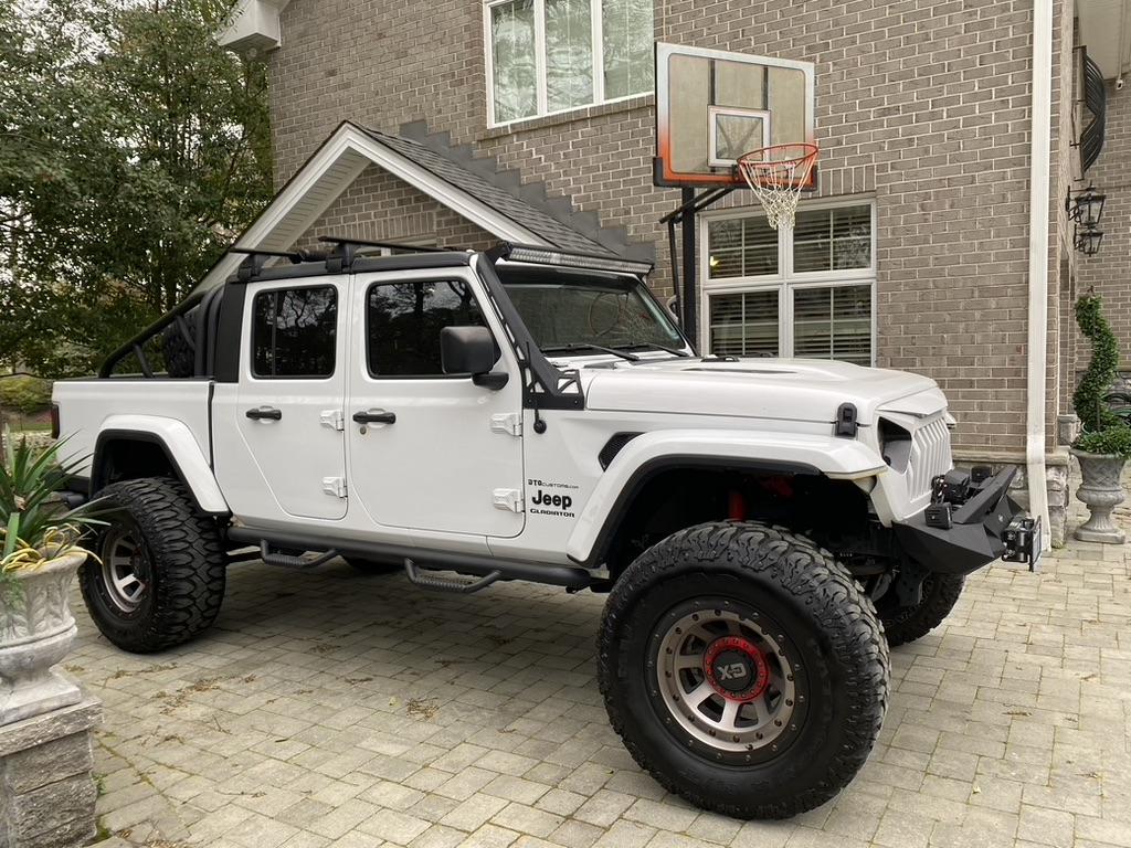 Jeep Gladiator 2020 Jeep Gladiator Sport S (customized)  PRICE REDUCED TO 52k E451FD64-7A2E-4A09-B2D1-7B38EB3AE9B0_1_105_c