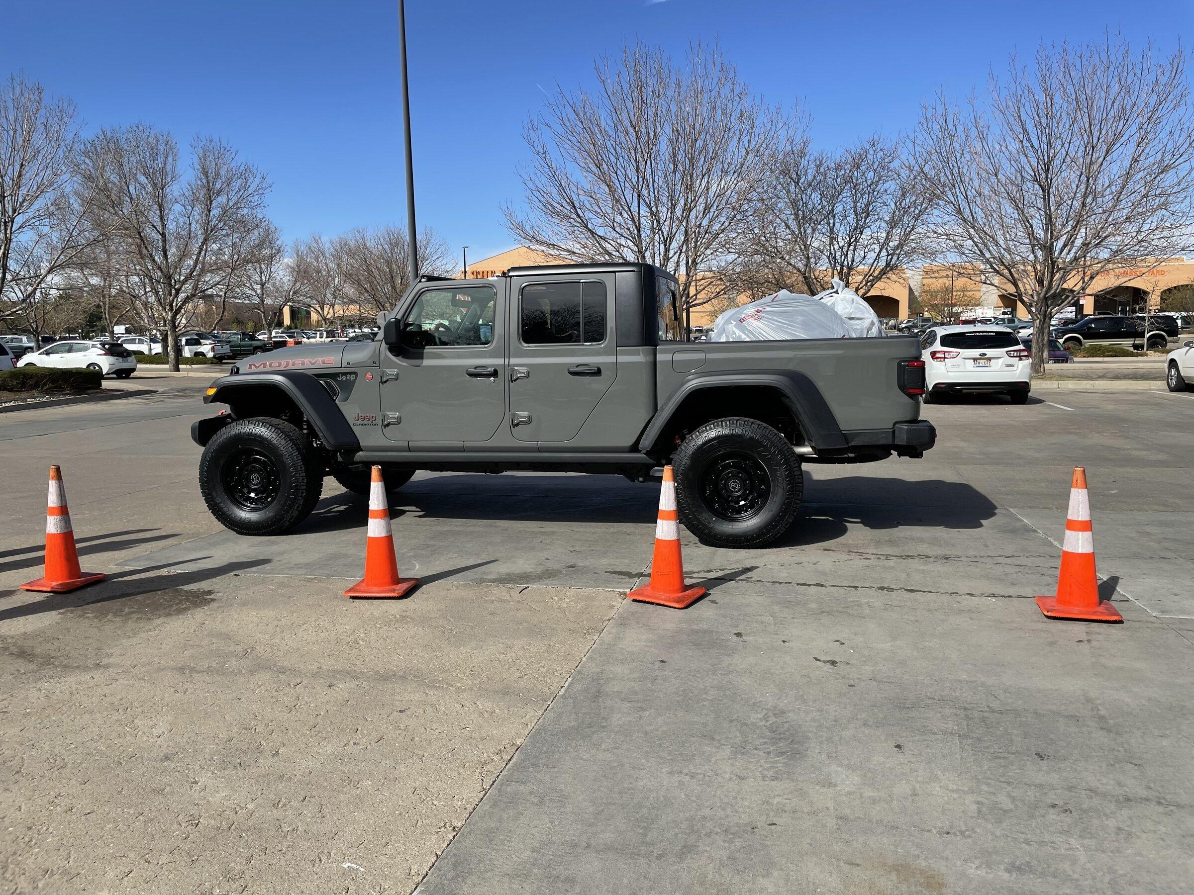 Jeep Gladiator Ass end higher than front end after lift?! 2AEA7D4B-D198-495E-B426-8E9284EFBB0F