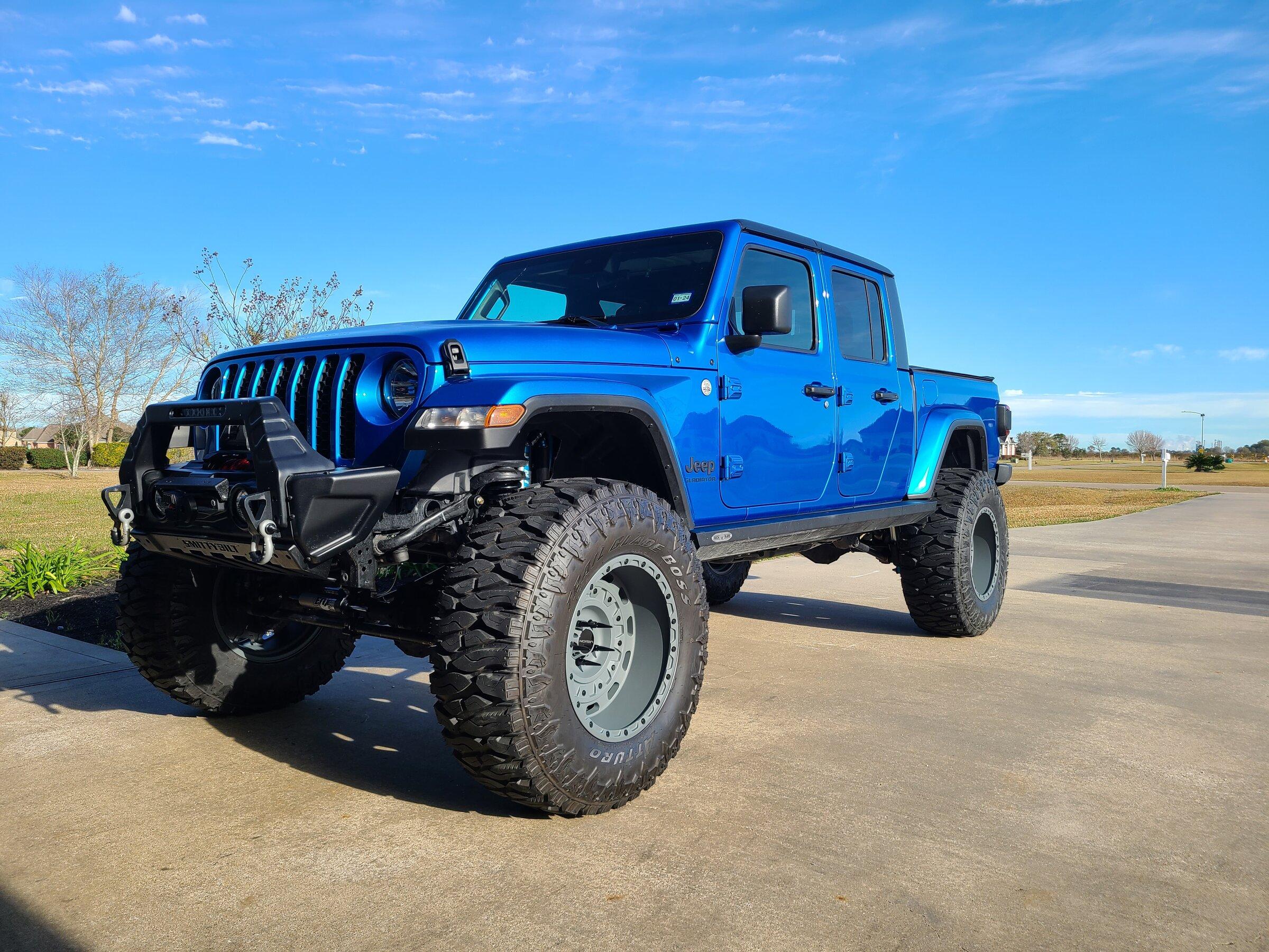 Jeep Gladiator Show me your Gladiators on 40's. 20220319_090935
