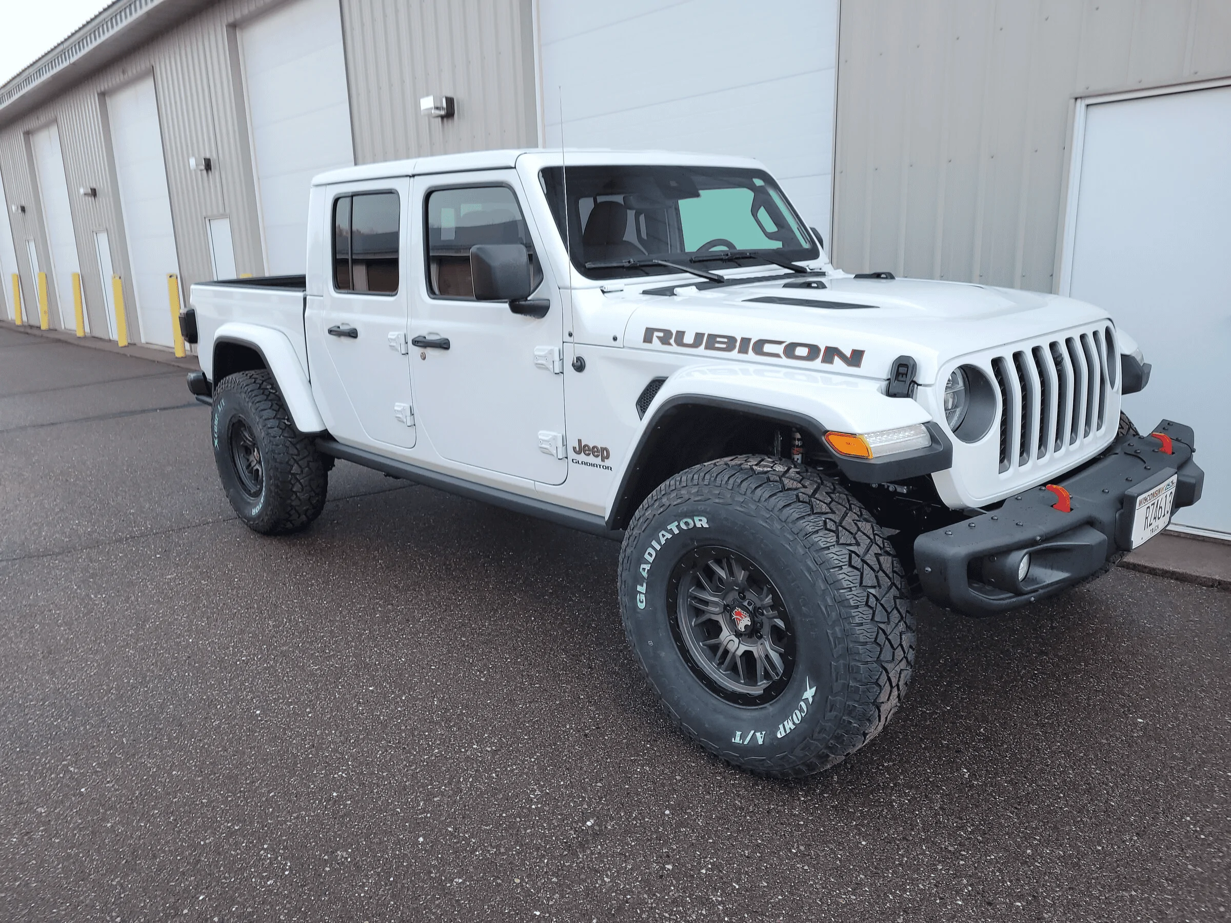 Jeep Gladiator To trade or not, what would you do......... 1649566282947