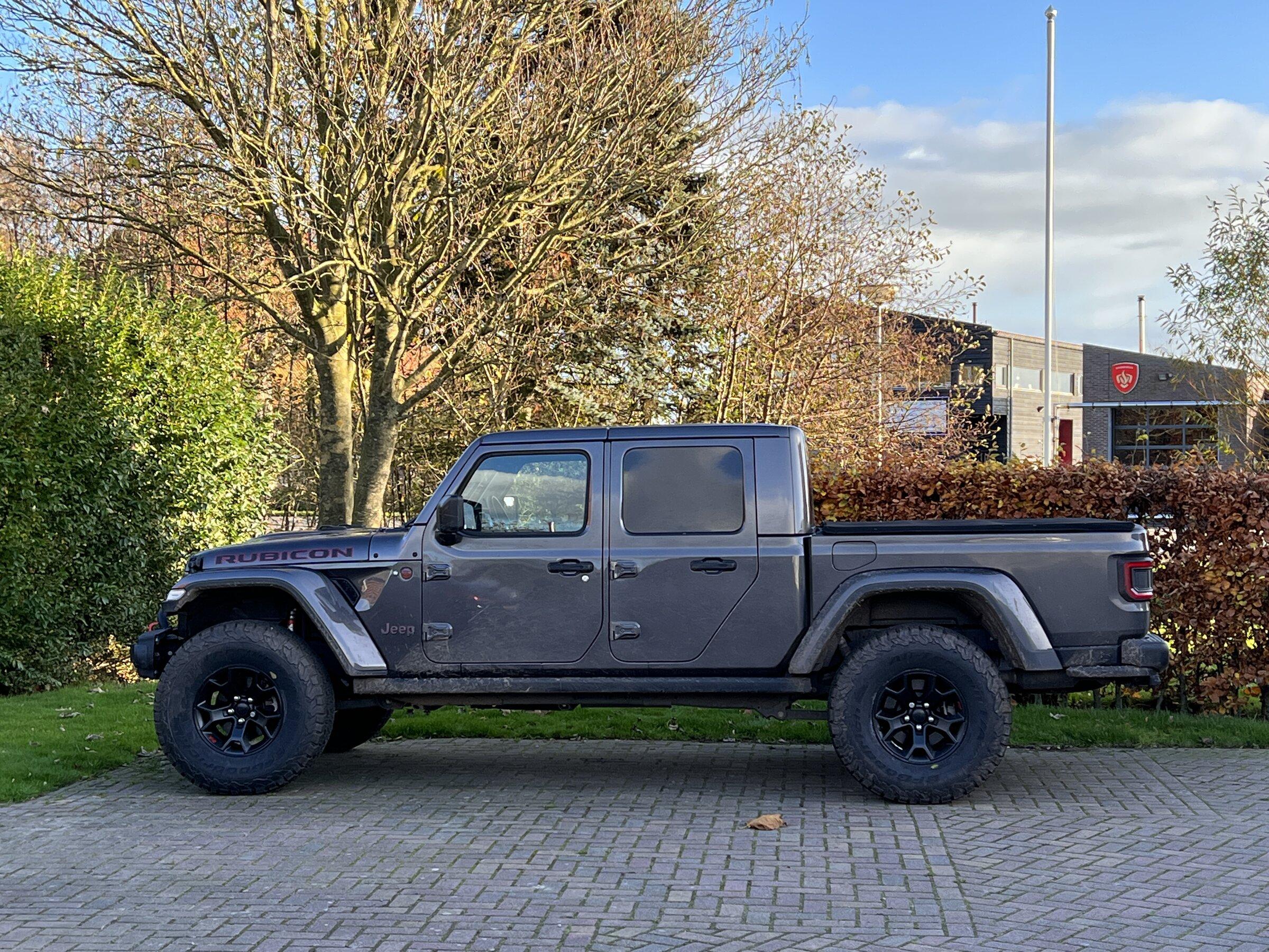 Jeep Gladiator SHOW ME YOUR WHEELS! 1B2BF3F5-7814-414C-BABC-3DDA046B5FE8