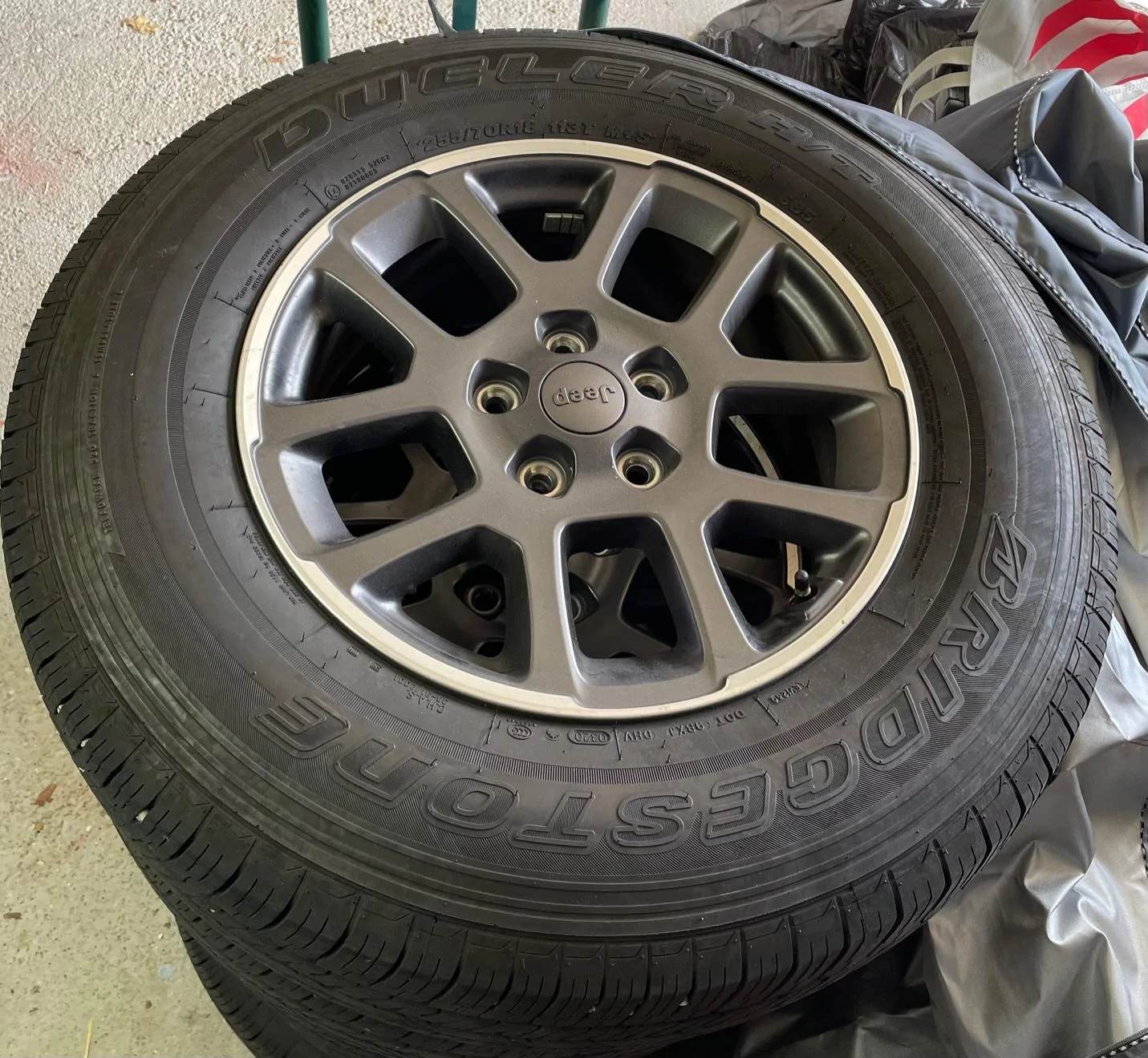Jeep Gladiator Set of 4 Overland Wheels & Tires in NY IMG_1049