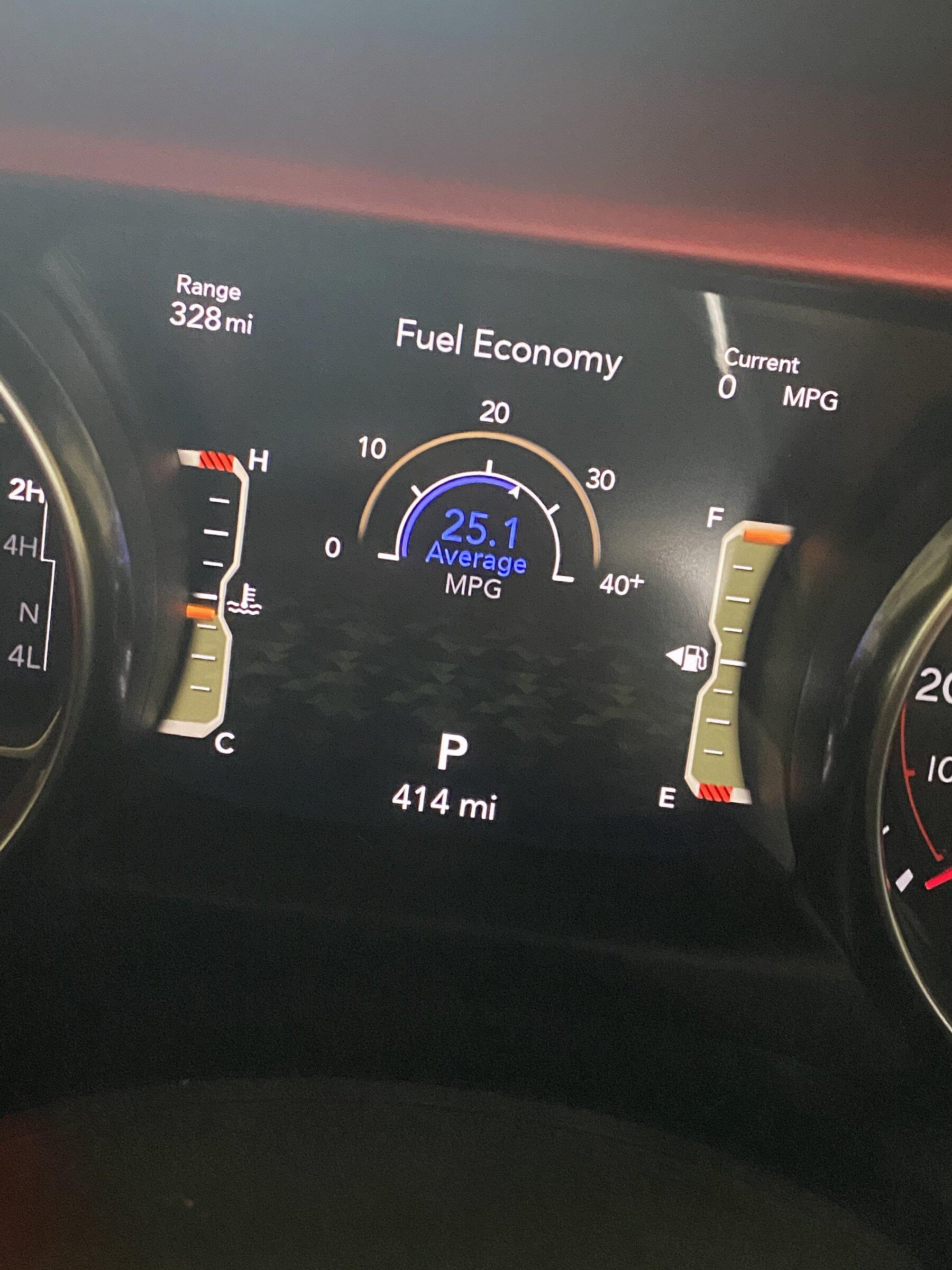 Jeep Gladiator Where is the instant MPG display setting? 9732F6AC-9450-46FF-818A-867C3BA86F65