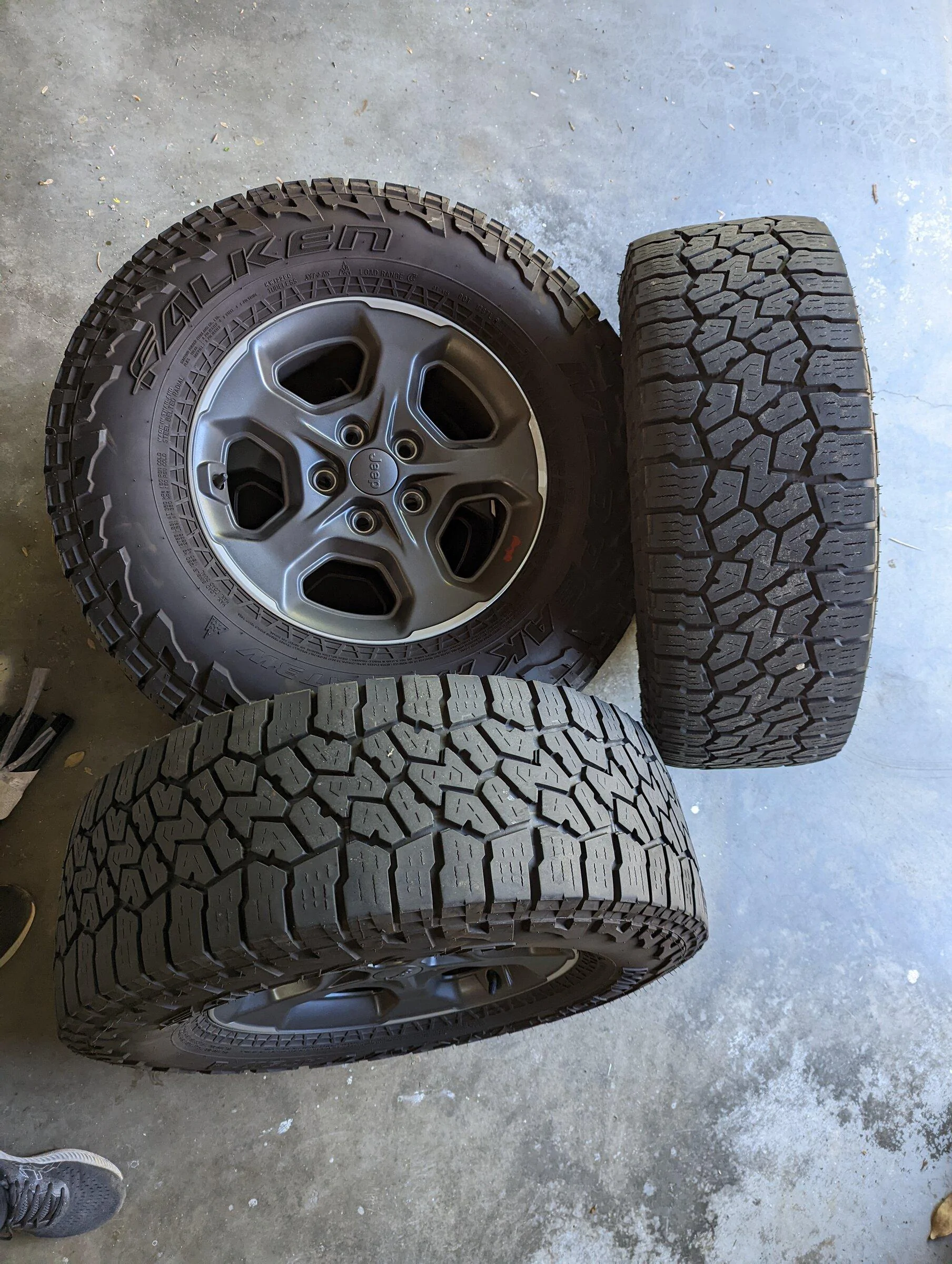 Jeep Gladiator JT / JL Stock Rubicon Wheels with Falken Wildpeak AT3W + TPMS; $550 PXL_20220410_202502283