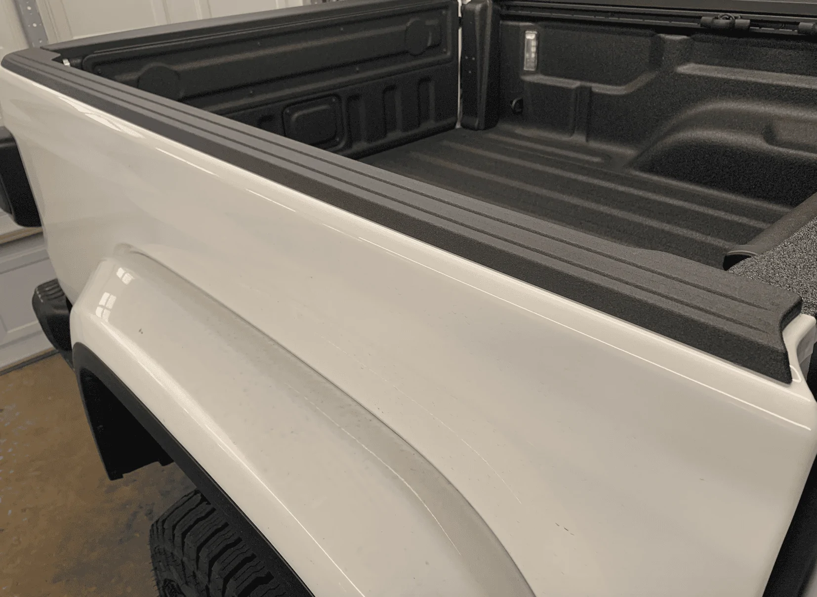 Jeep Gladiator ARE camper shell questions 1649682287426