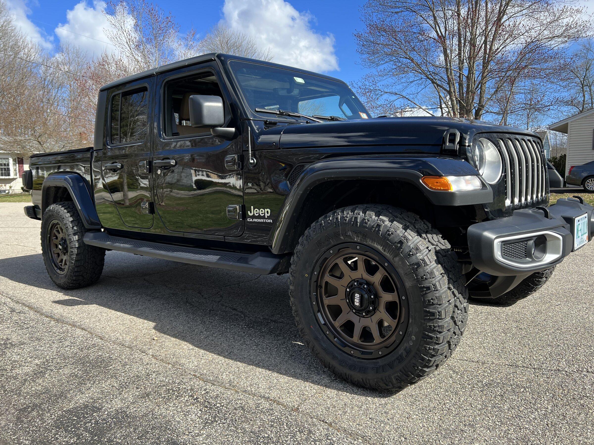 Jeep Gladiator SHOW ME YOUR WHEELS! 85CB90D3-6289-49D9-B95B-B3F7D8EEDE7B