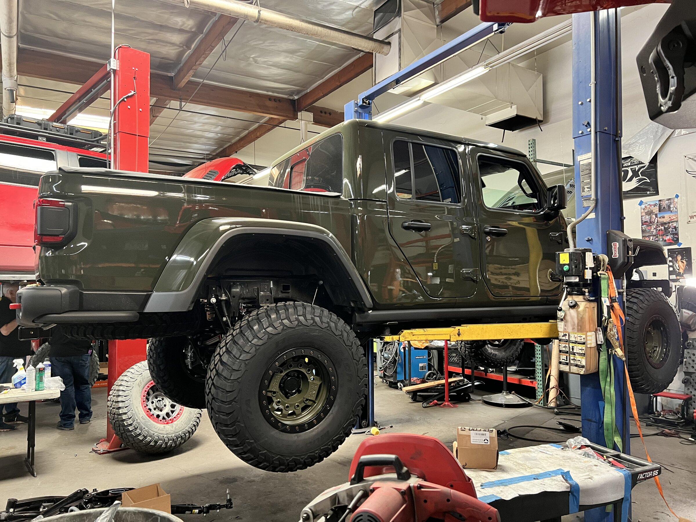 Jeep Gladiator Volcano Rated Hawaii Jeep 8DCB812C-F97F-41A2-8401-704D1B9F3E43