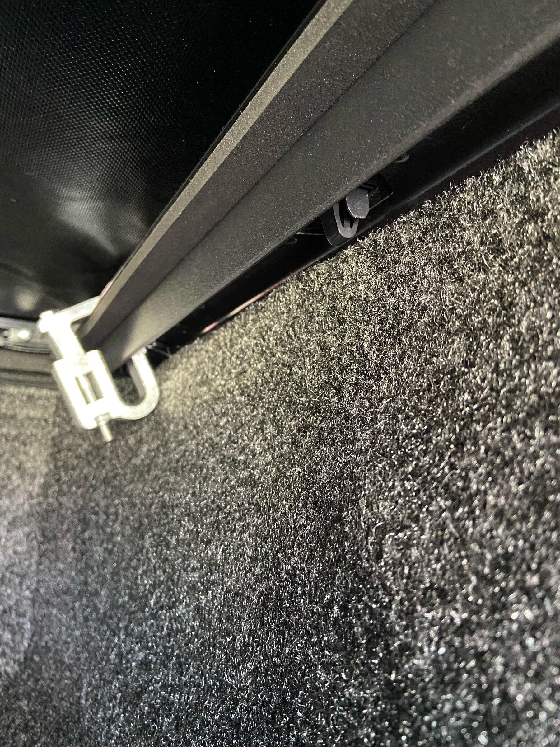 Jeep Gladiator Bed cover on the cheap! (From Chevy Colorado) IMG_4579