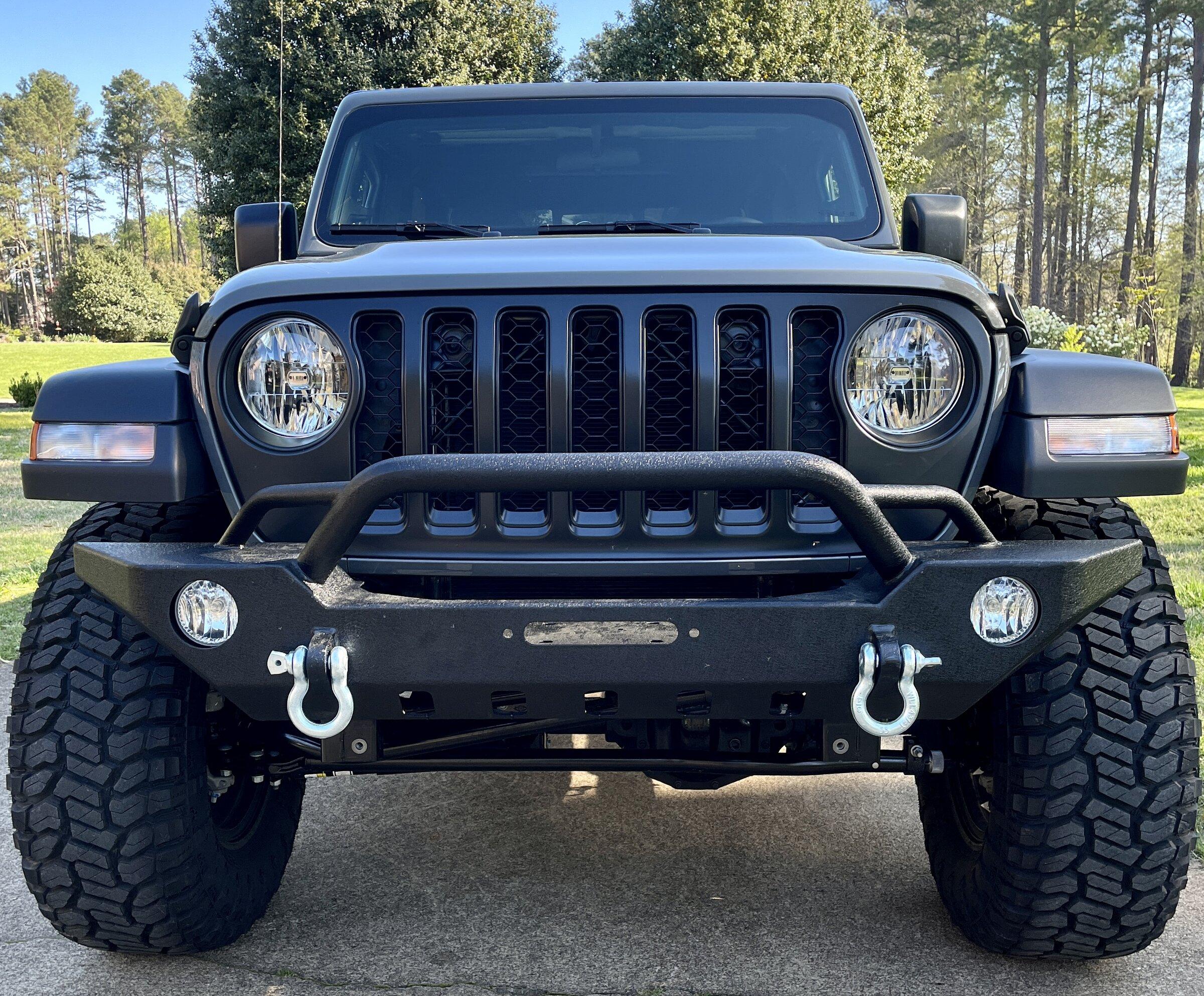 Jeep Gladiator STING GRAY Gladiator JT Club 8E2CBFD2-1993-4C18-B6F7-3F439B2F0B54