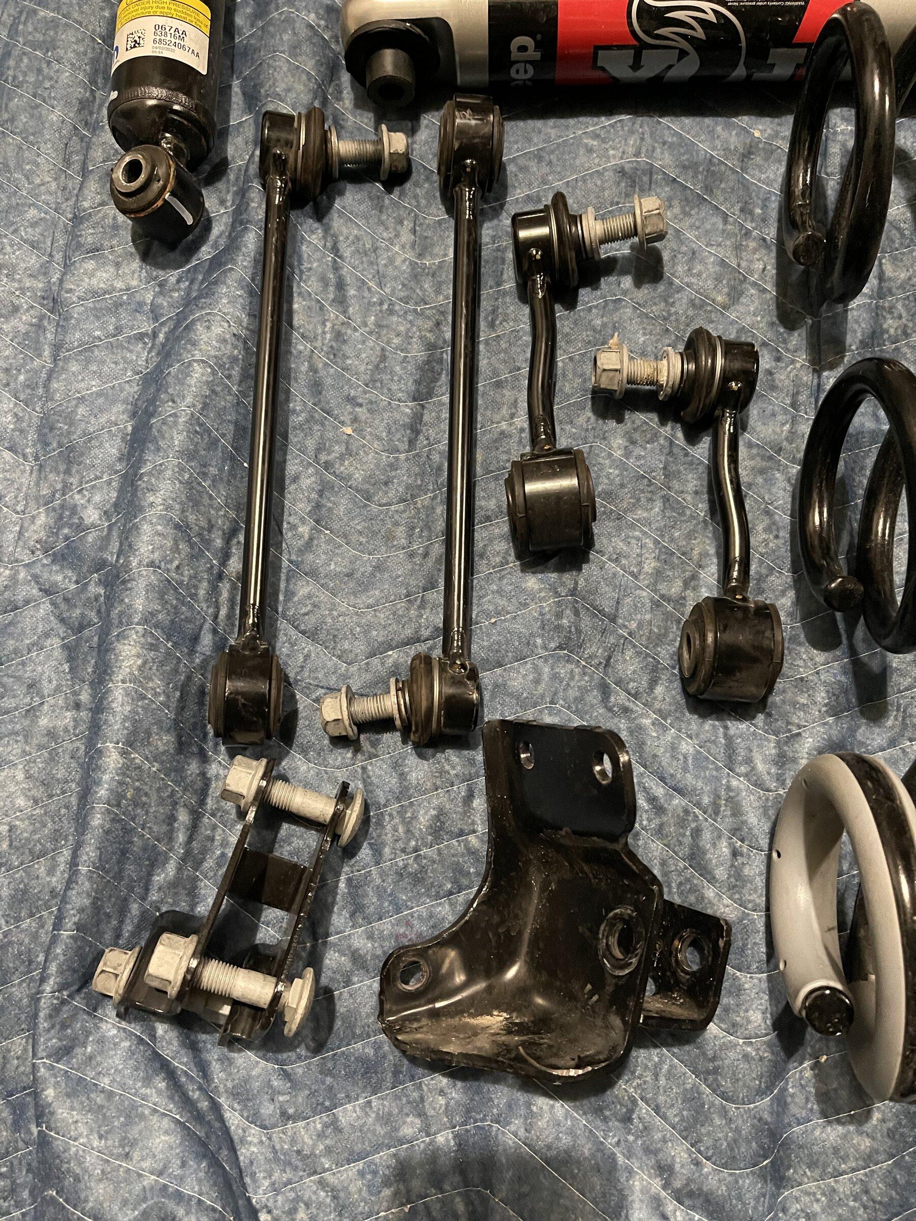 Jeep Gladiator Gladiator Rubicon EcoDiesel suspension take offs D213EE0A-227E-4B23-BDC1-8F2D1B0B6F1C