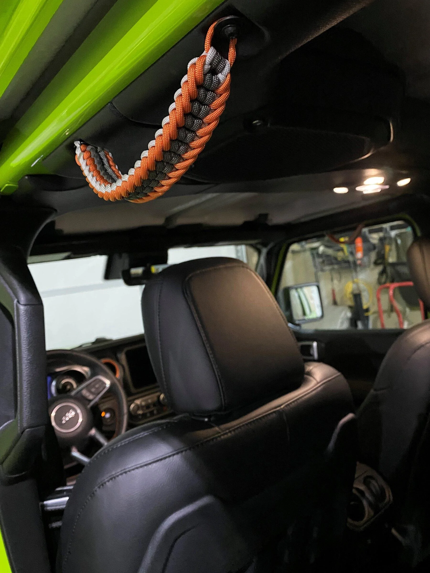 Jeep Gladiator Mojave orange mods handles
