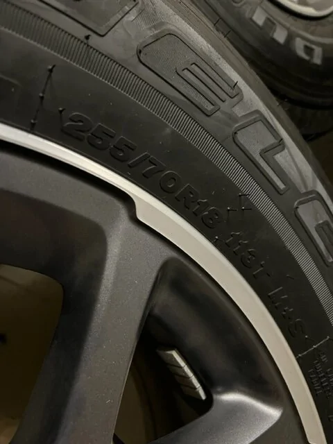 Jeep Gladiator 2020 Gladiator Overland Wheels/Tires $450 IMG_0645