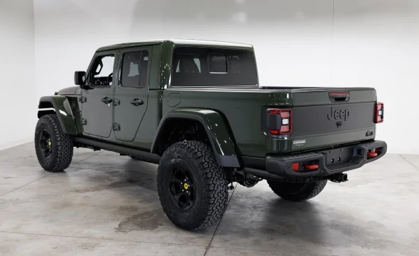 Jeep Gladiator AEV 370 JTRD 680887973-374A9087_600x400