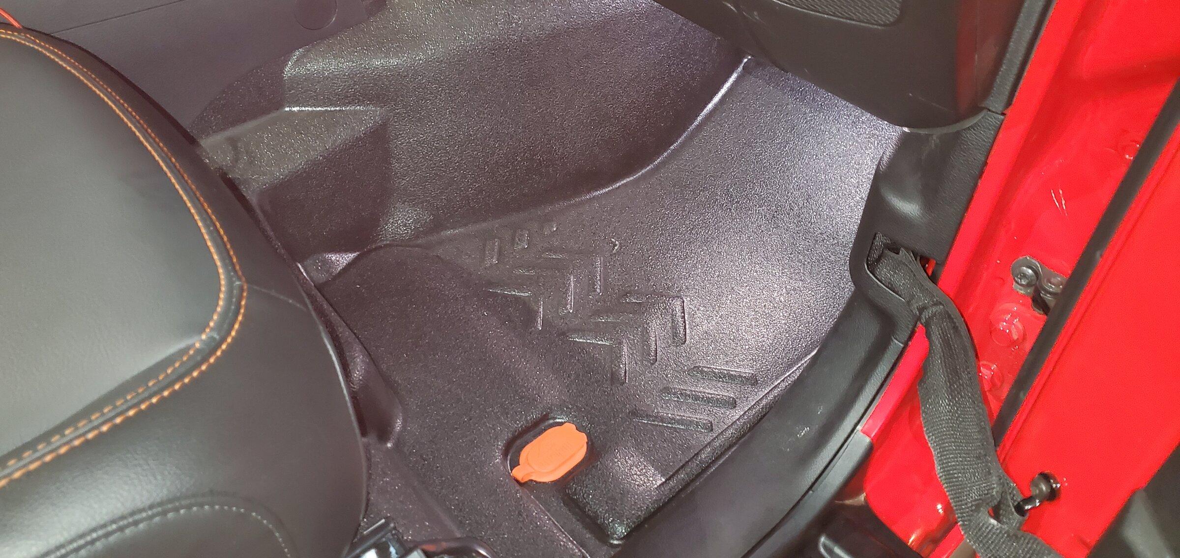 Jeep Gladiator Floor Mat Options 20211117_212817