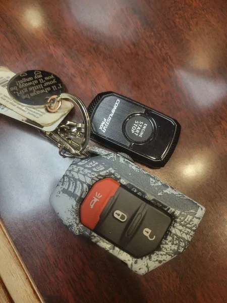 Jeep Gladiator ? ? Threedom Fob Scrapbook - Show us your "Threedom" Fob! 7699