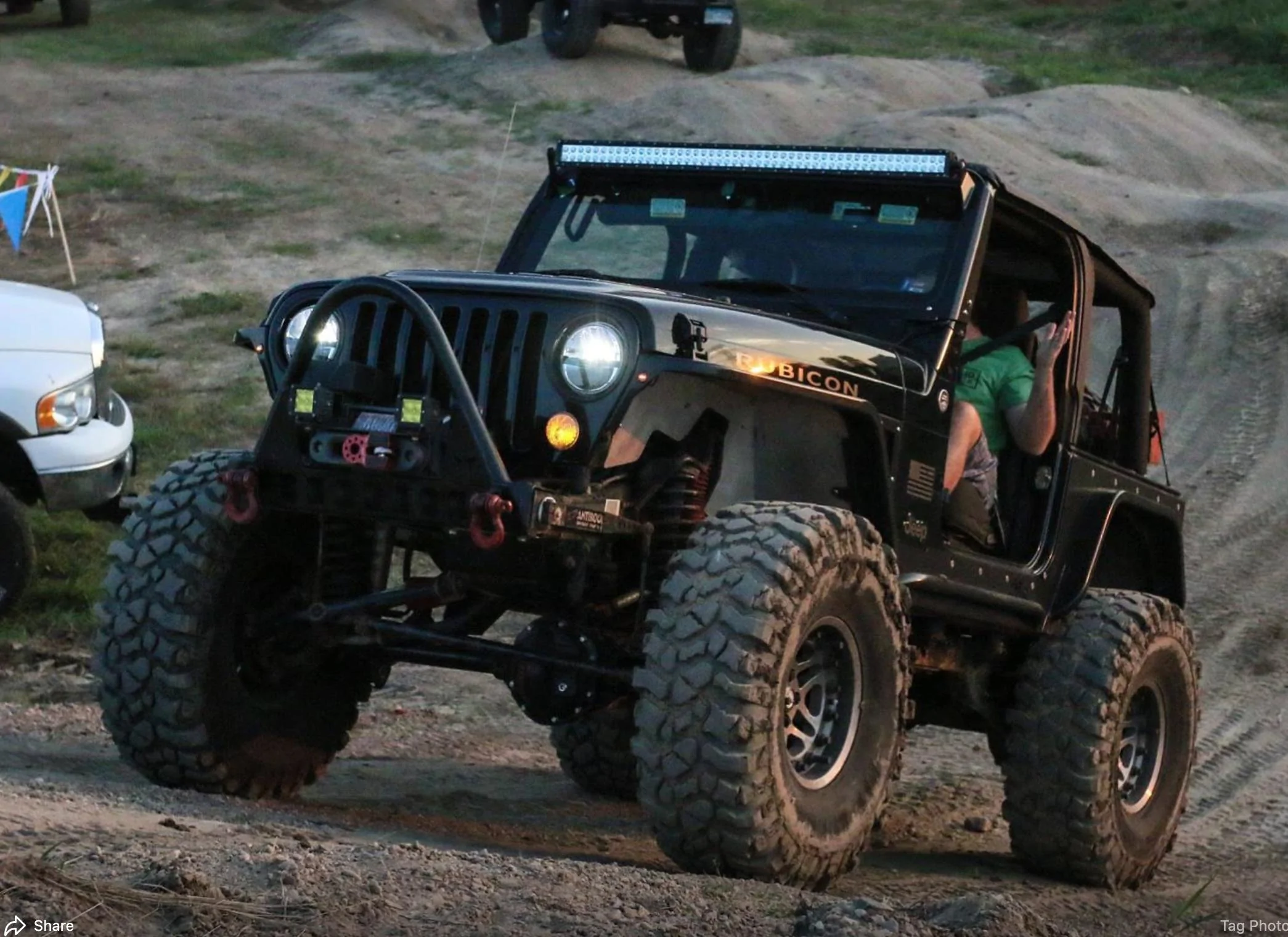 Jeep Gladiator Freedom panels on, everything else NUDE! Kgjee1H