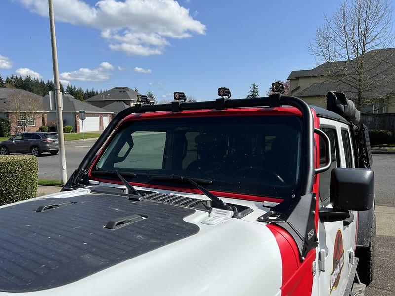 Jeep Gladiator Canoe rack/front bar 52006606594_88124cdc11_c