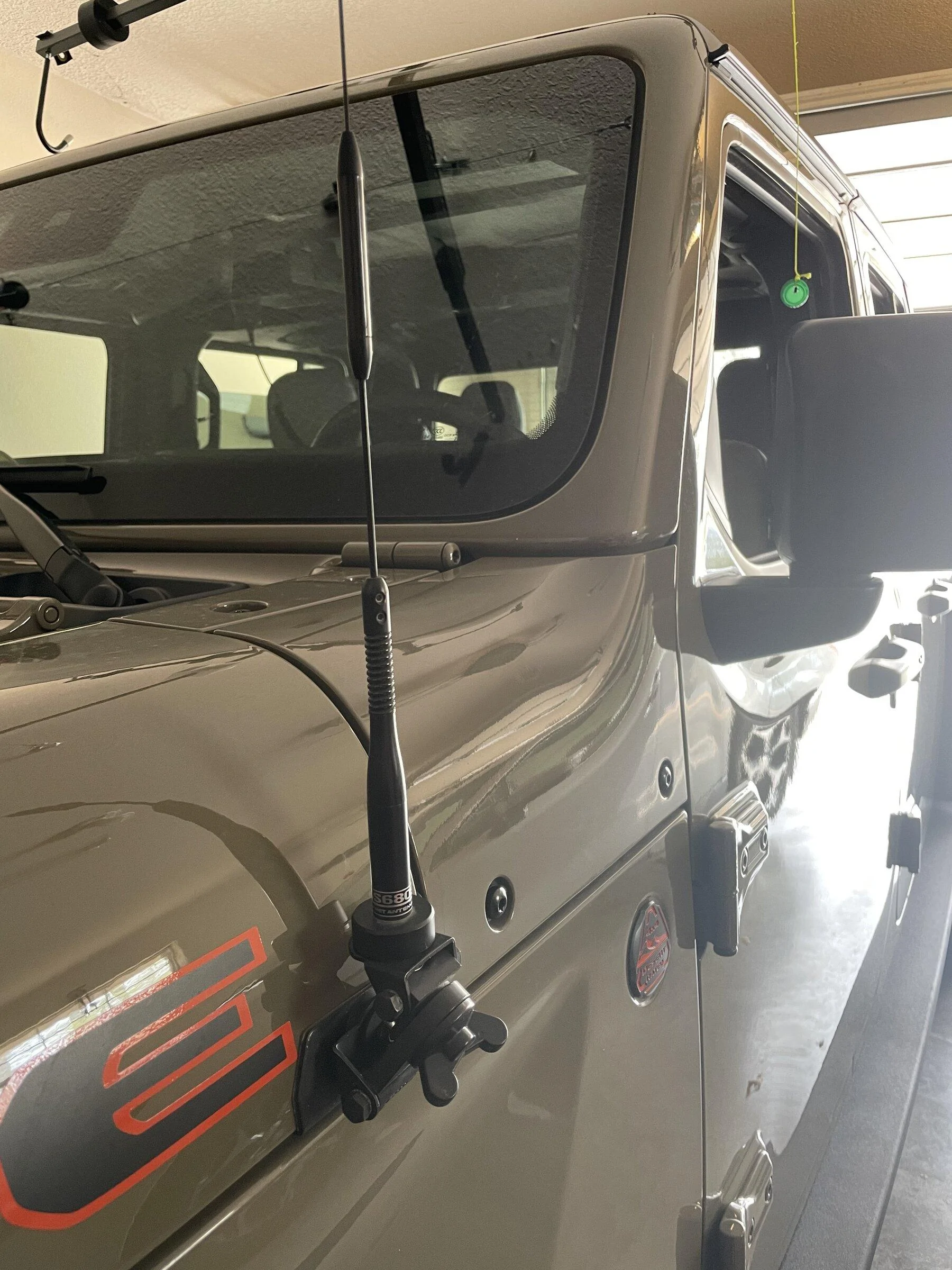 Jeep Gladiator Ham radio install 3A9FFC03-E612-4E73-BC41-59800AED6B68