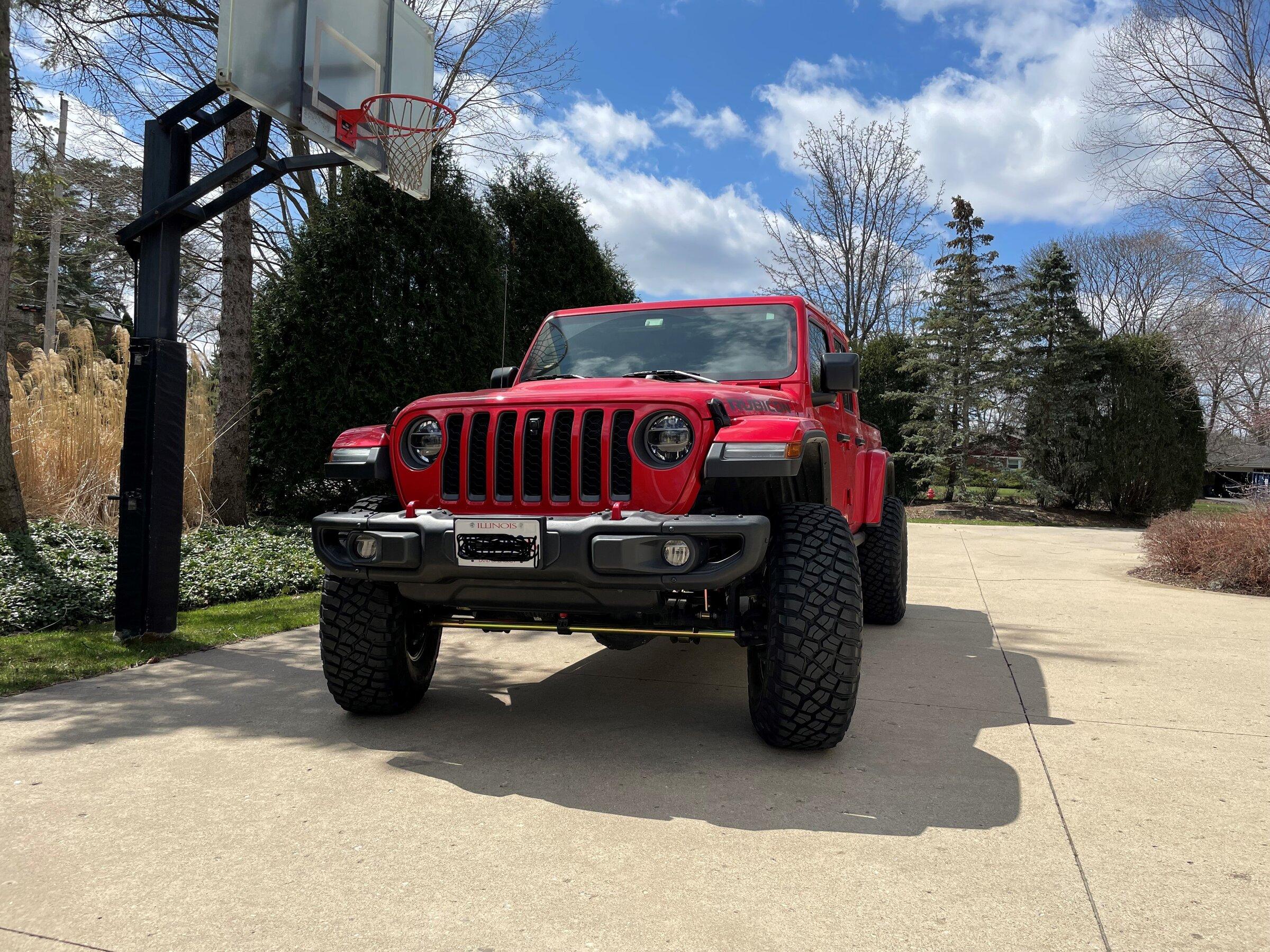 Jeep Gladiator Metalcloak gamechanger install with Fox 2.0 input Gladiator RC - 3