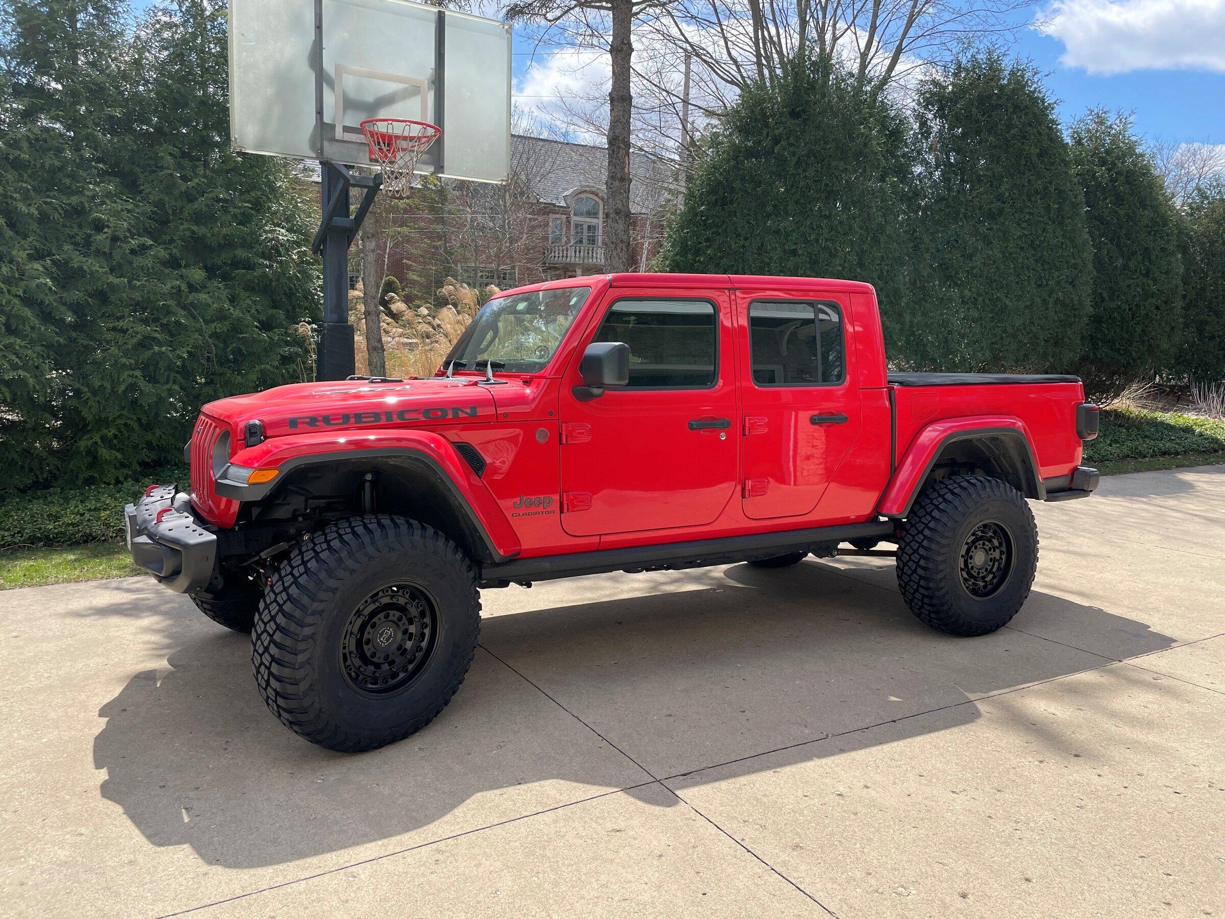 Jeep Gladiator The “Red Queen” -build and journey Gladiator RC - 4