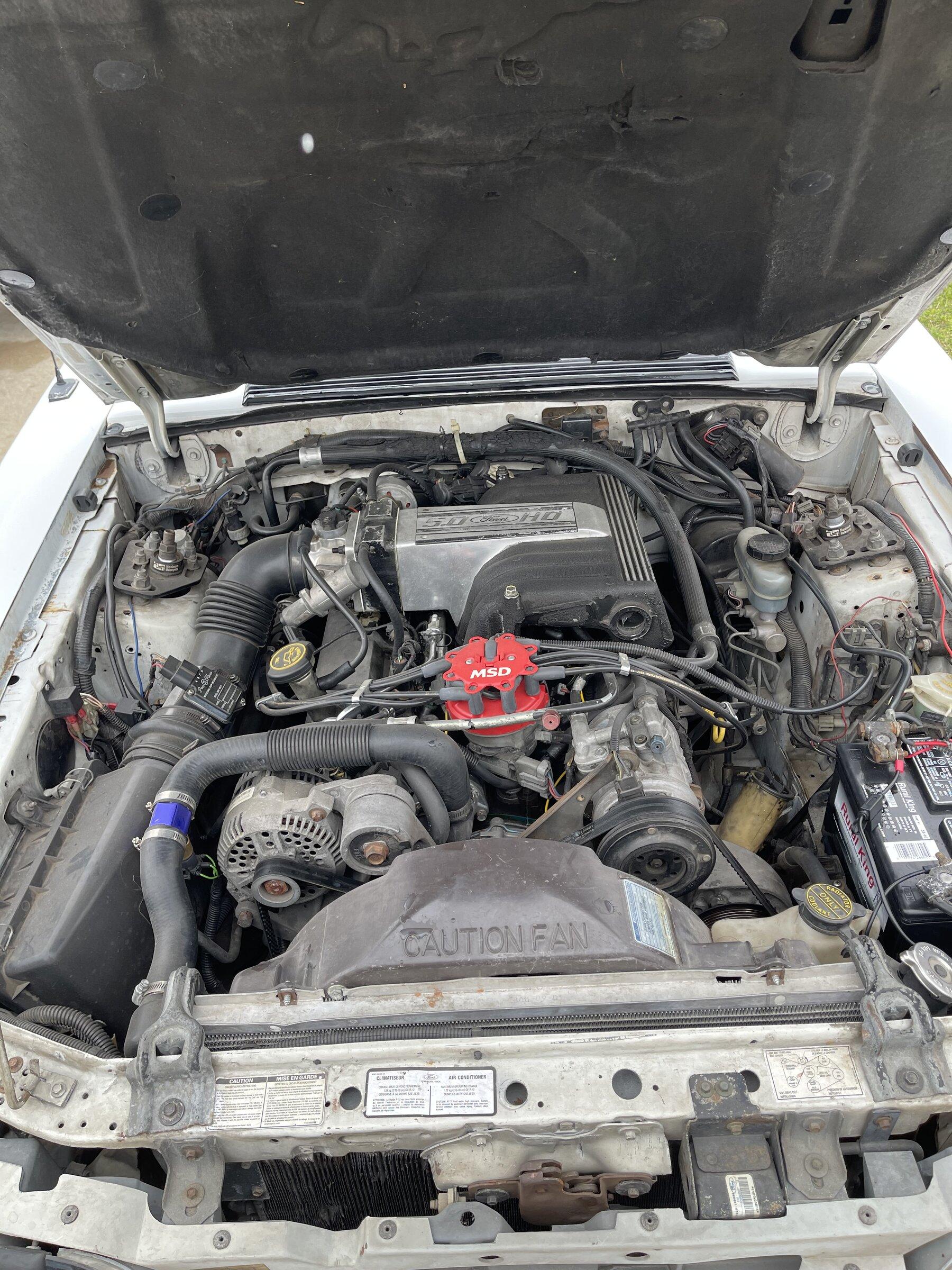 Jeep Gladiator 1990 Mustang 5.0 122C2451-3816-4A83-9934-EF8E88879AE7