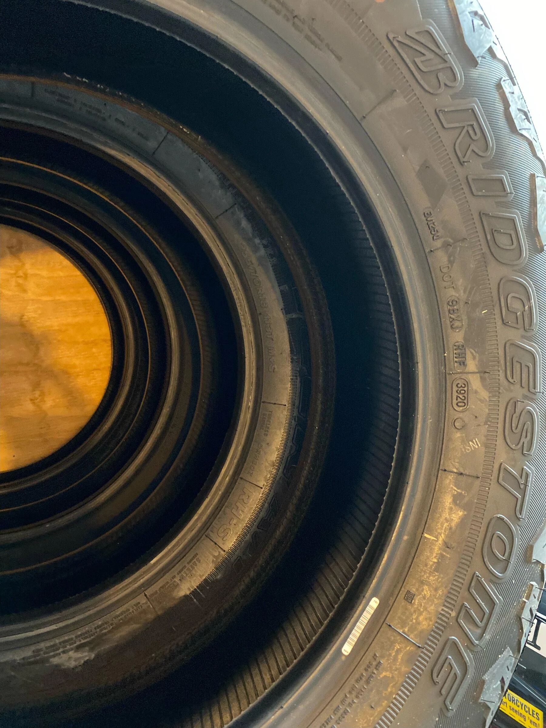 Jeep Gladiator OEM Overland tires 66544432550__6B703A3F-D4F0-4FE1-86DC-69A55193AAAB