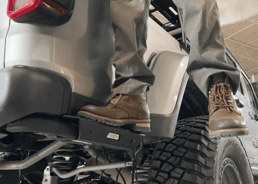 Jeep Gladiator New Maximus-3 Products in the Works! Rear Sliders, Hoop & Snorkel RubiStep_001
