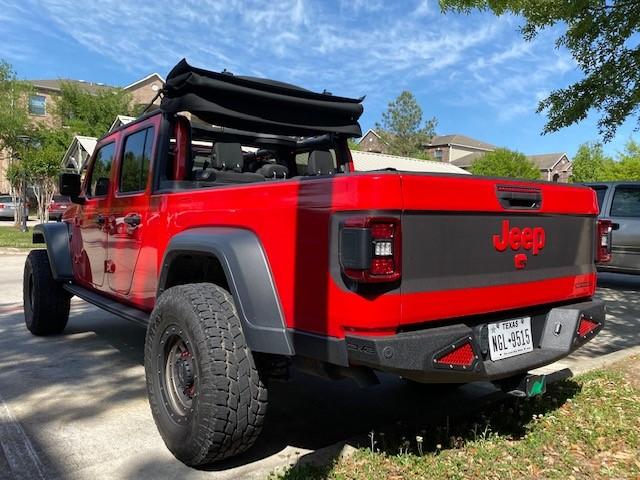 Jeep Gladiator Lets see those Sport S Gladiators with 35" tires and wheels !! bumper