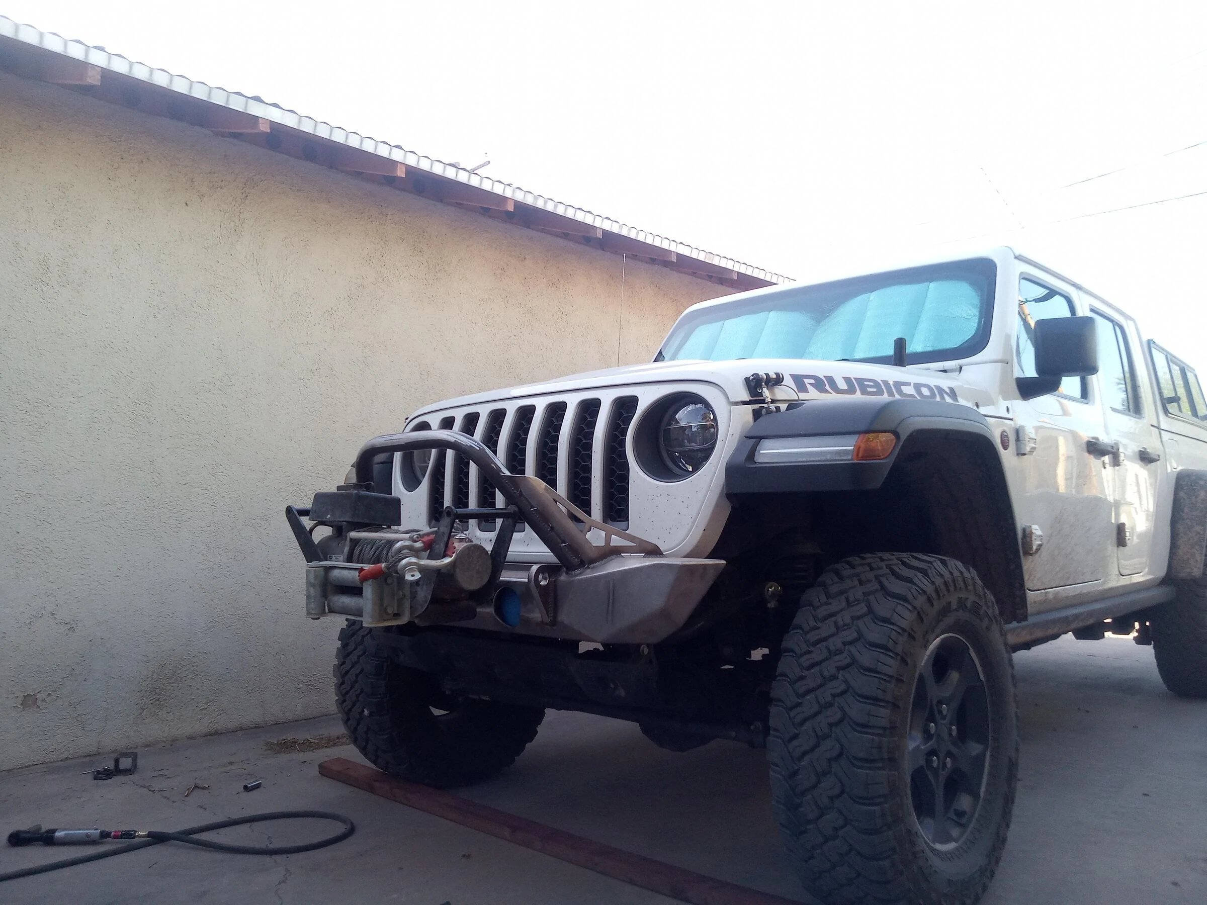 Jeep Gladiator Front bumper with integrated receiver IMG_20220417_173155